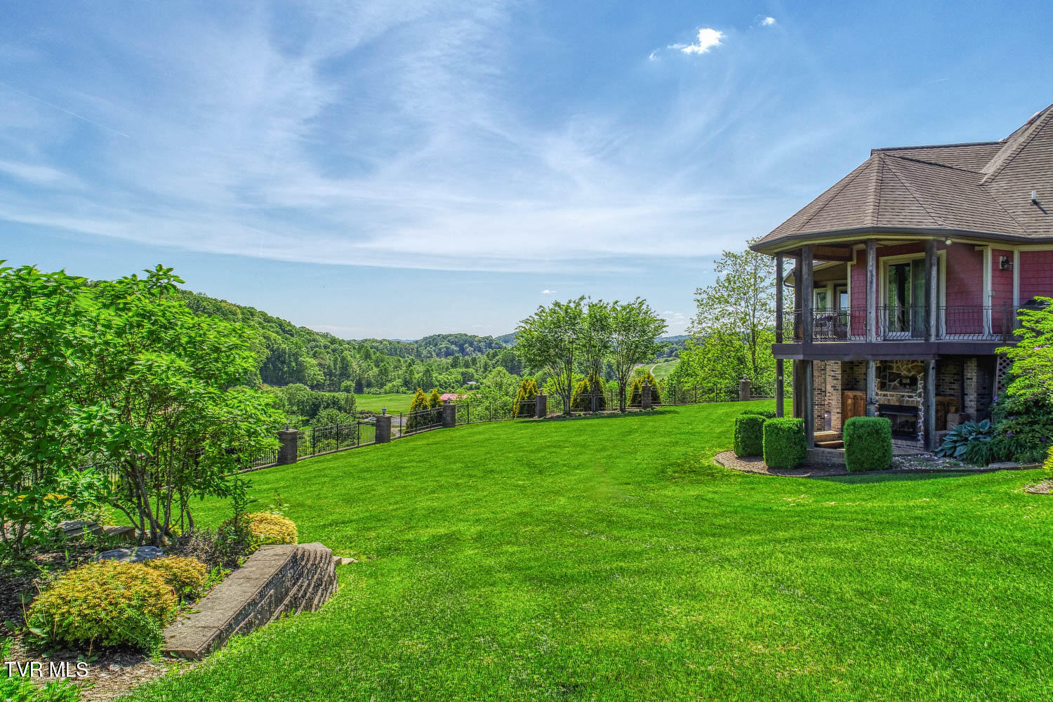 421 Golf Ridge Drive, Kingsport, Tennessee image 39