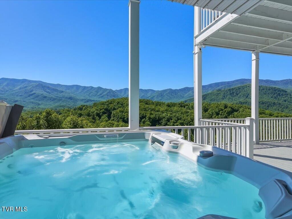 Photo of 270 Sonshine Ridge Road, Cosby, TN 37722 (MLS # 9995454)