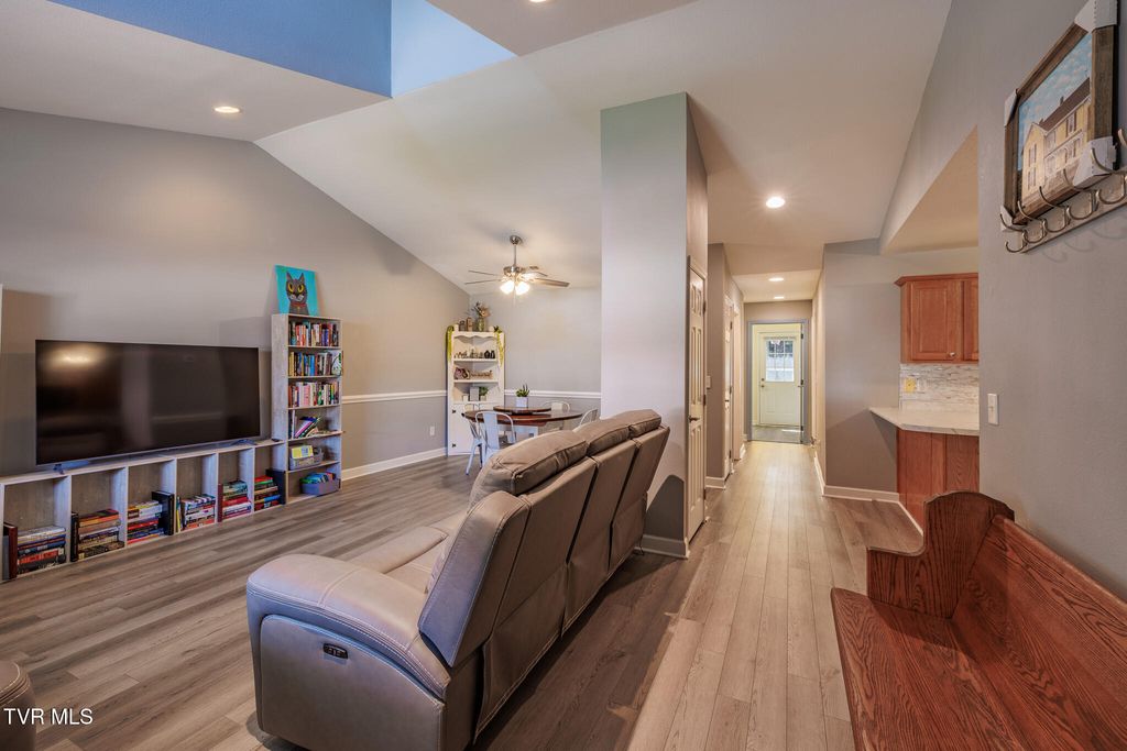 Photo of 58 Sagewood Court #58, Jonesborough, TN 37659 (MLS # 9993321)