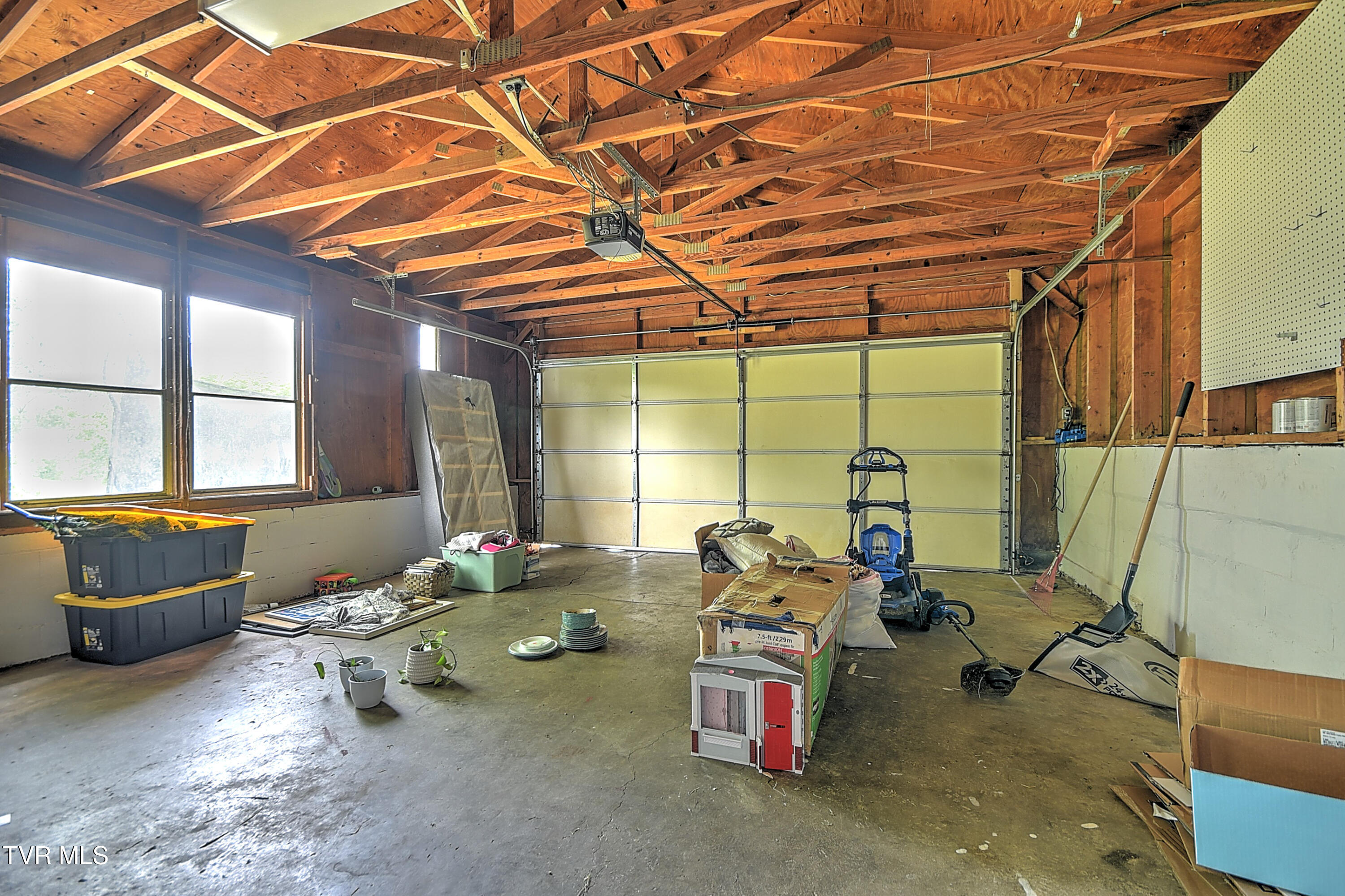 1026 Clark St Street, Bristol, Virginia image 30