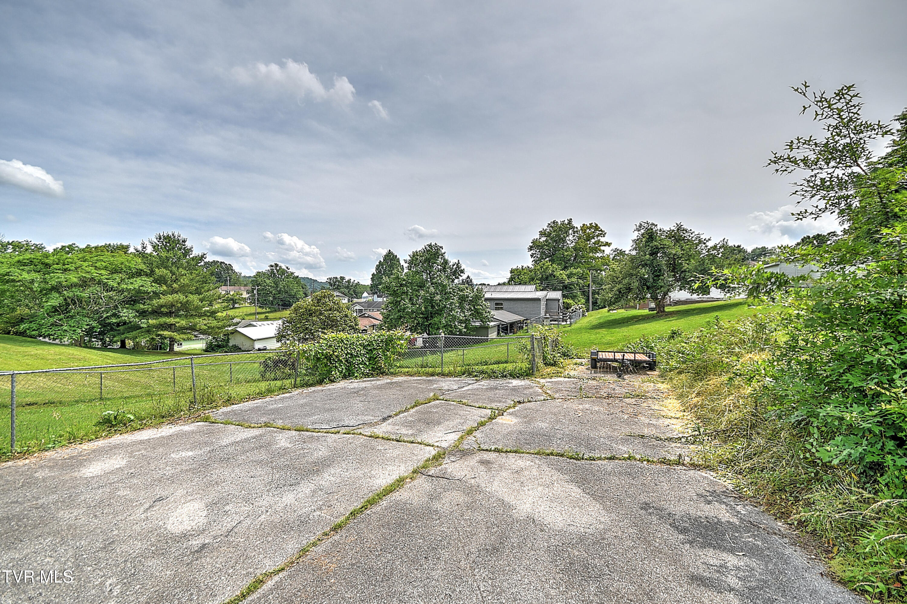1026 Clark St Street, Bristol, Virginia image 31