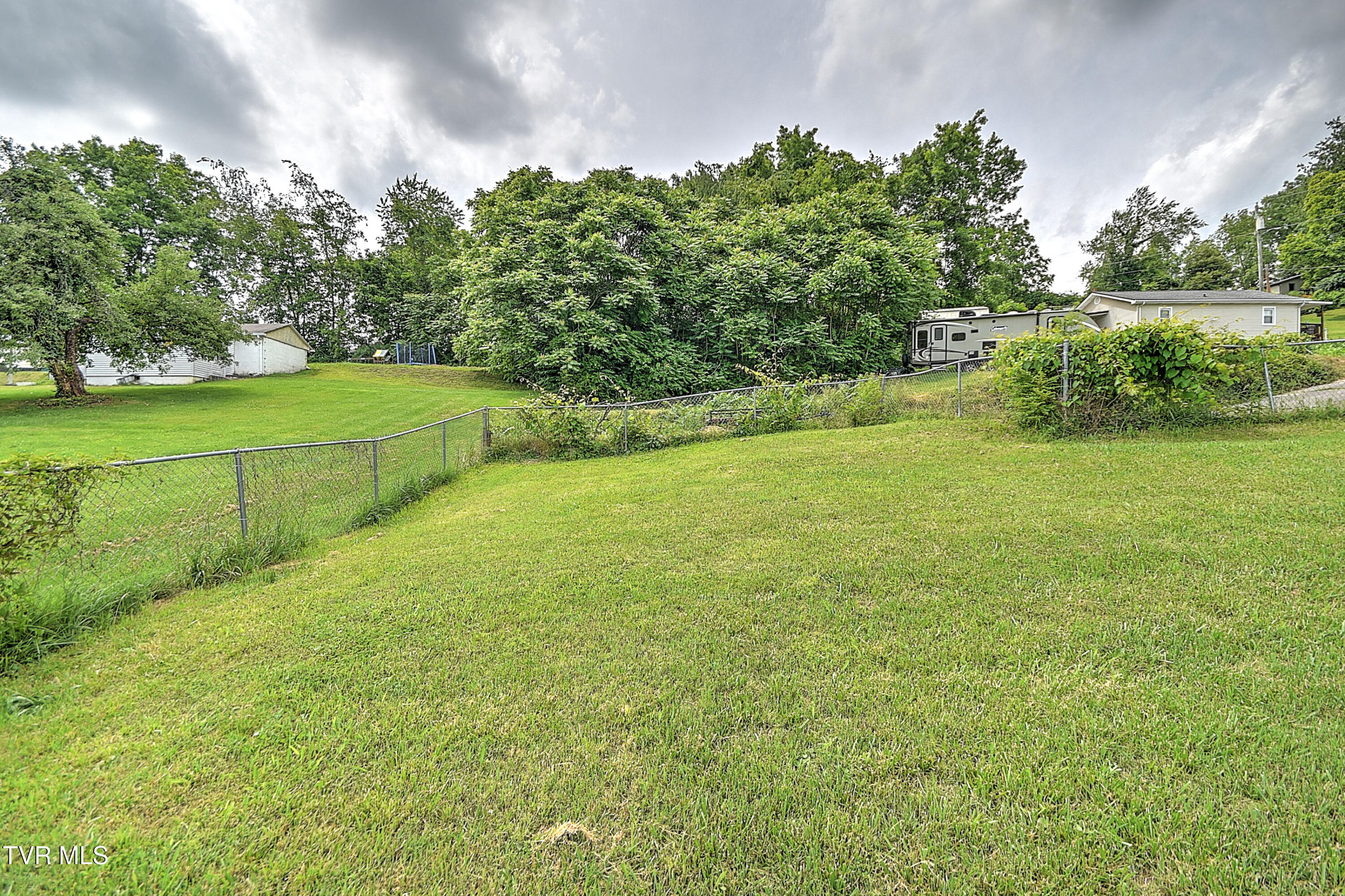 1026 Clark St Street, Bristol, Virginia image 34