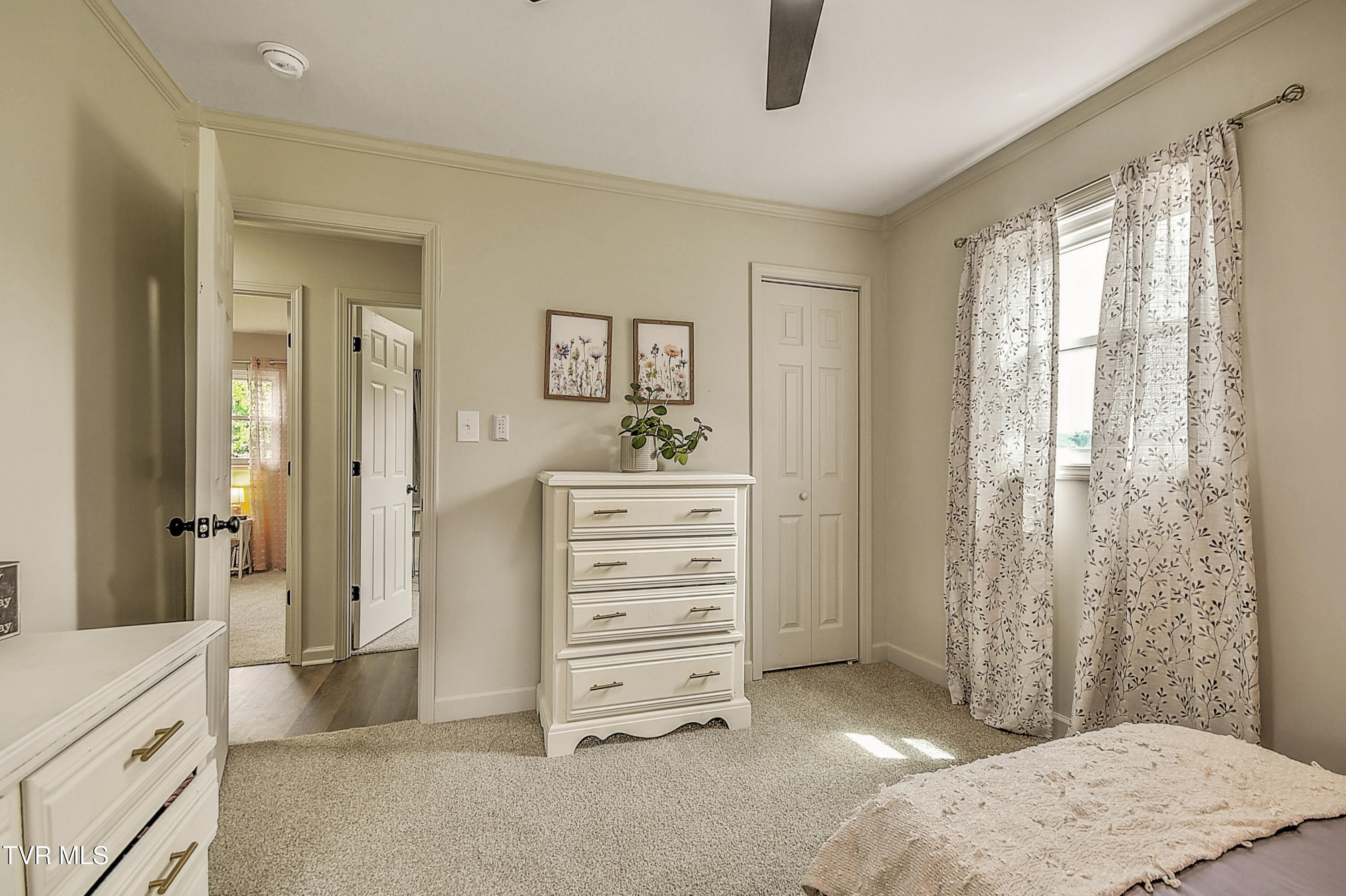 1026 Clark St Street, Bristol, Virginia image 17