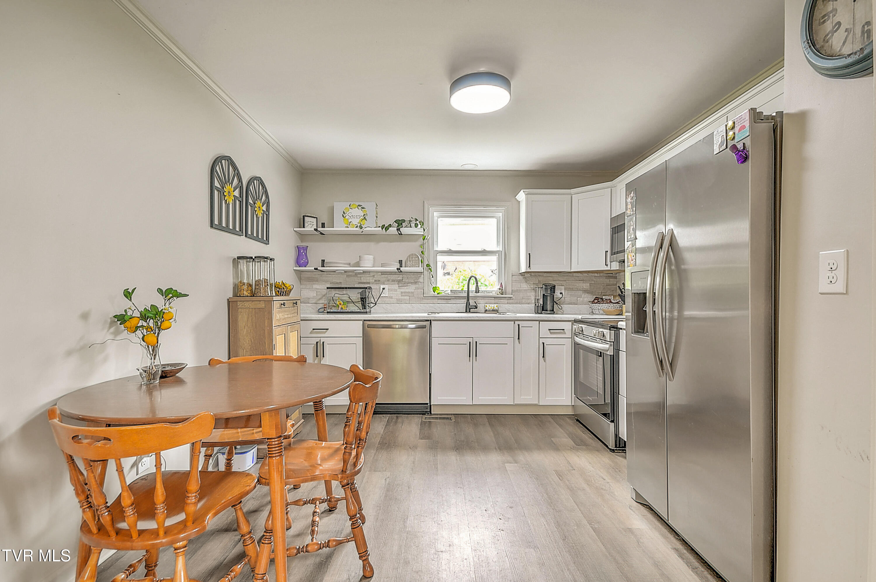 1026 Clark St Street, Bristol, Virginia image 7
