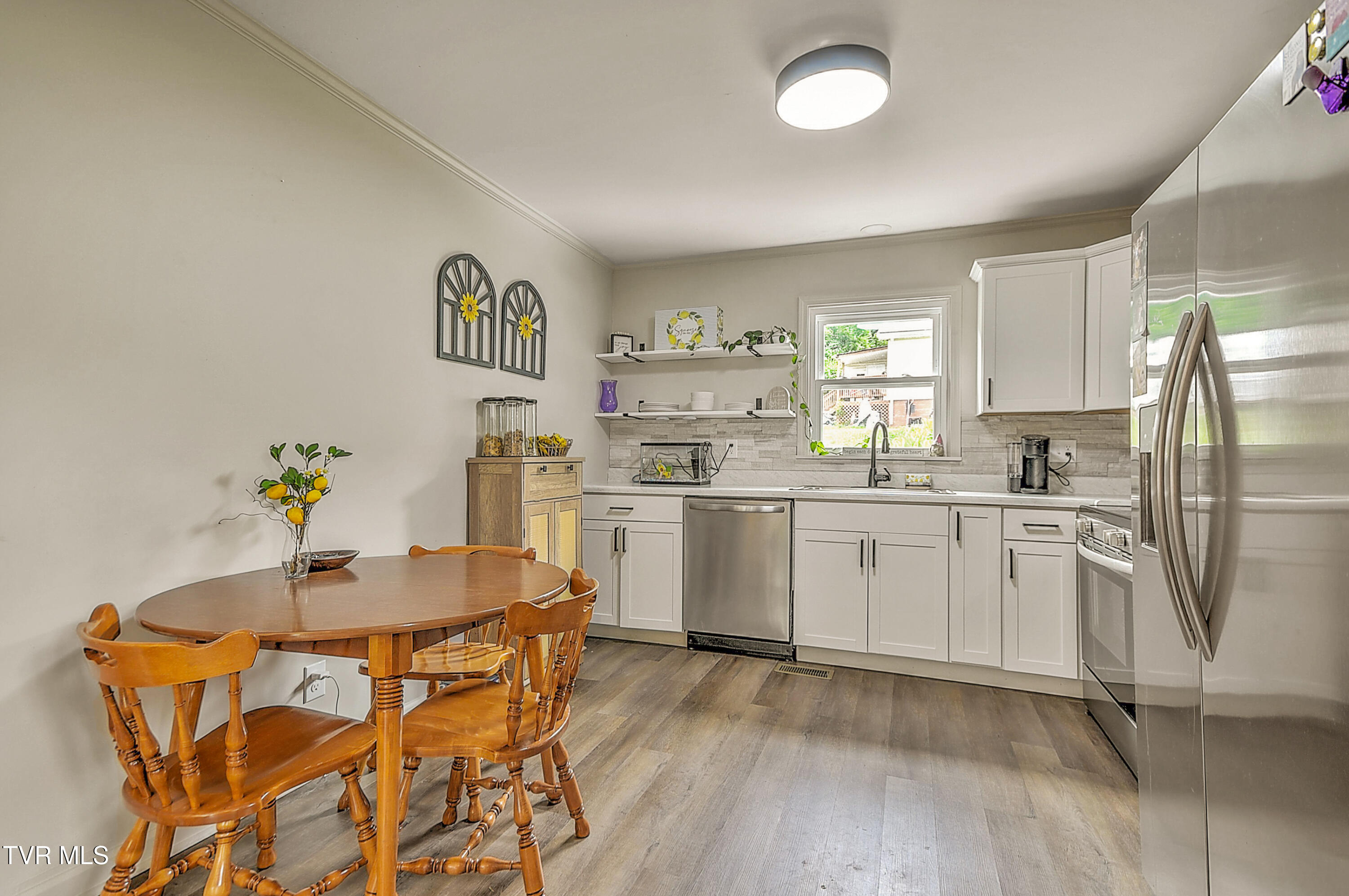 1026 Clark St Street, Bristol, Virginia image 8