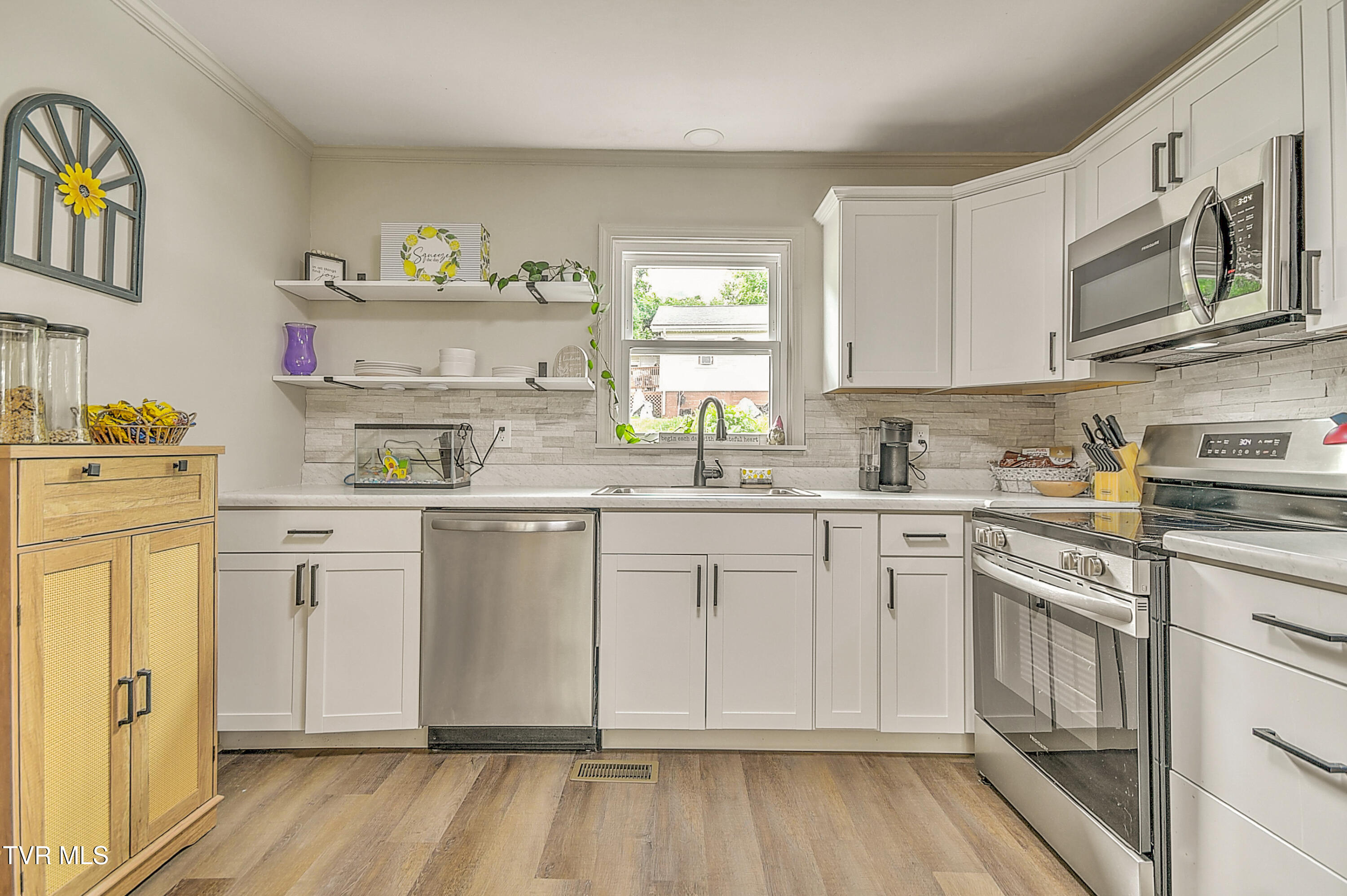 1026 Clark St Street, Bristol, Virginia image 9