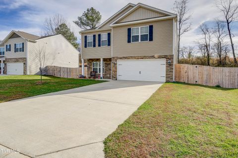 Photo of 134 Sweet Pea Trail, Greeneville, TN 37745 (MLS # 9990543)