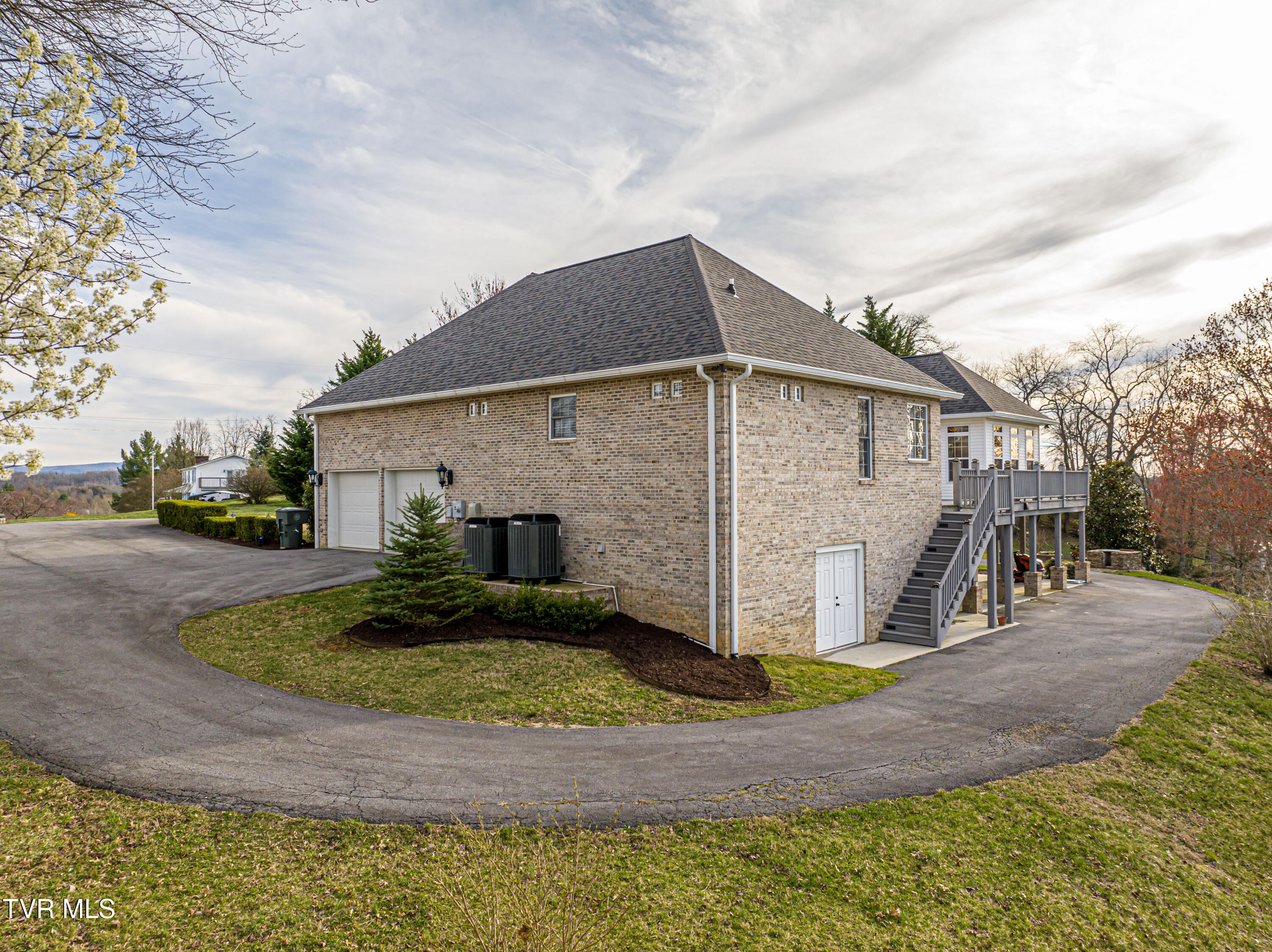 625 Locust Street, Abingdon, Virginia image 47
