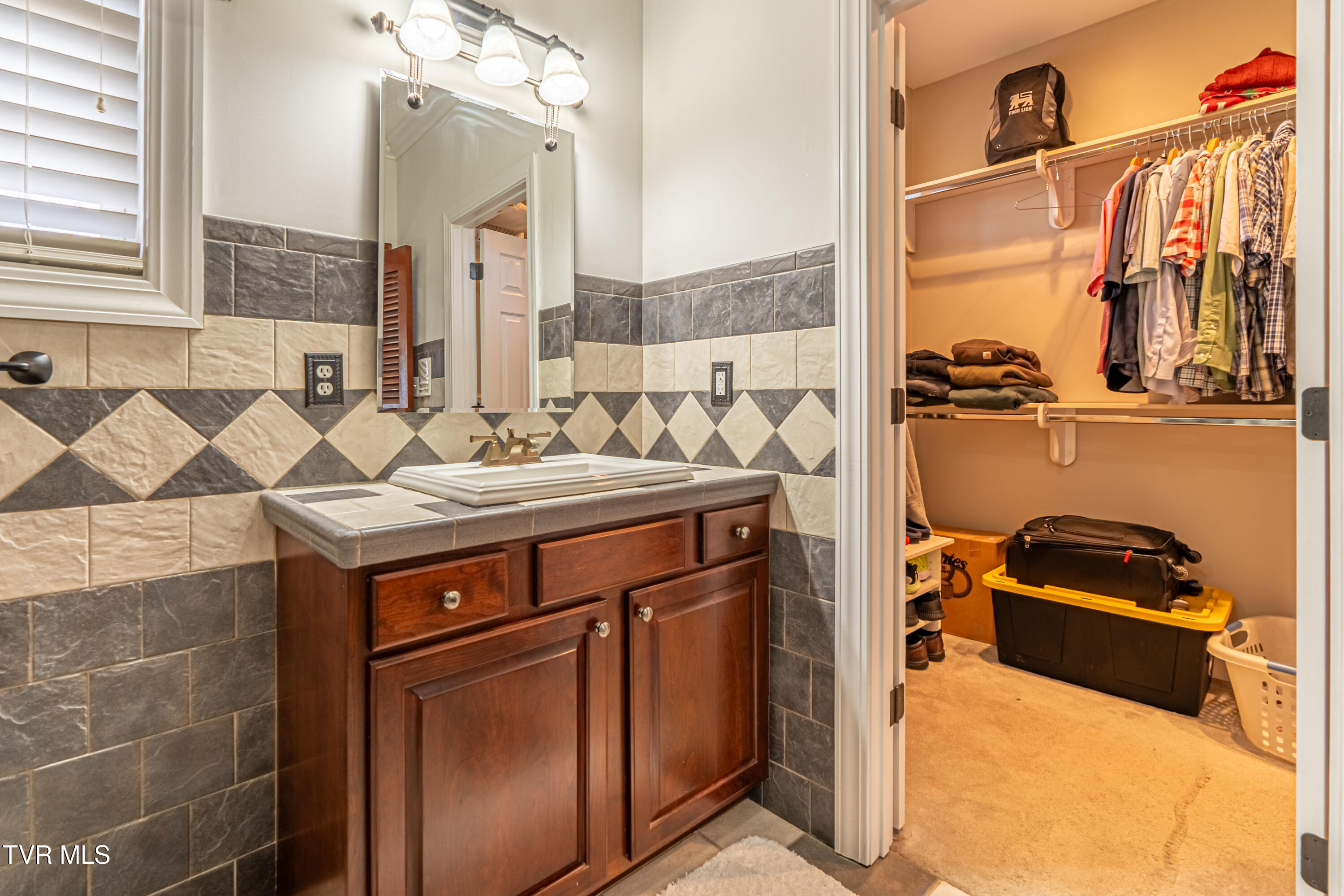 625 Locust Street, Abingdon, Virginia image 28