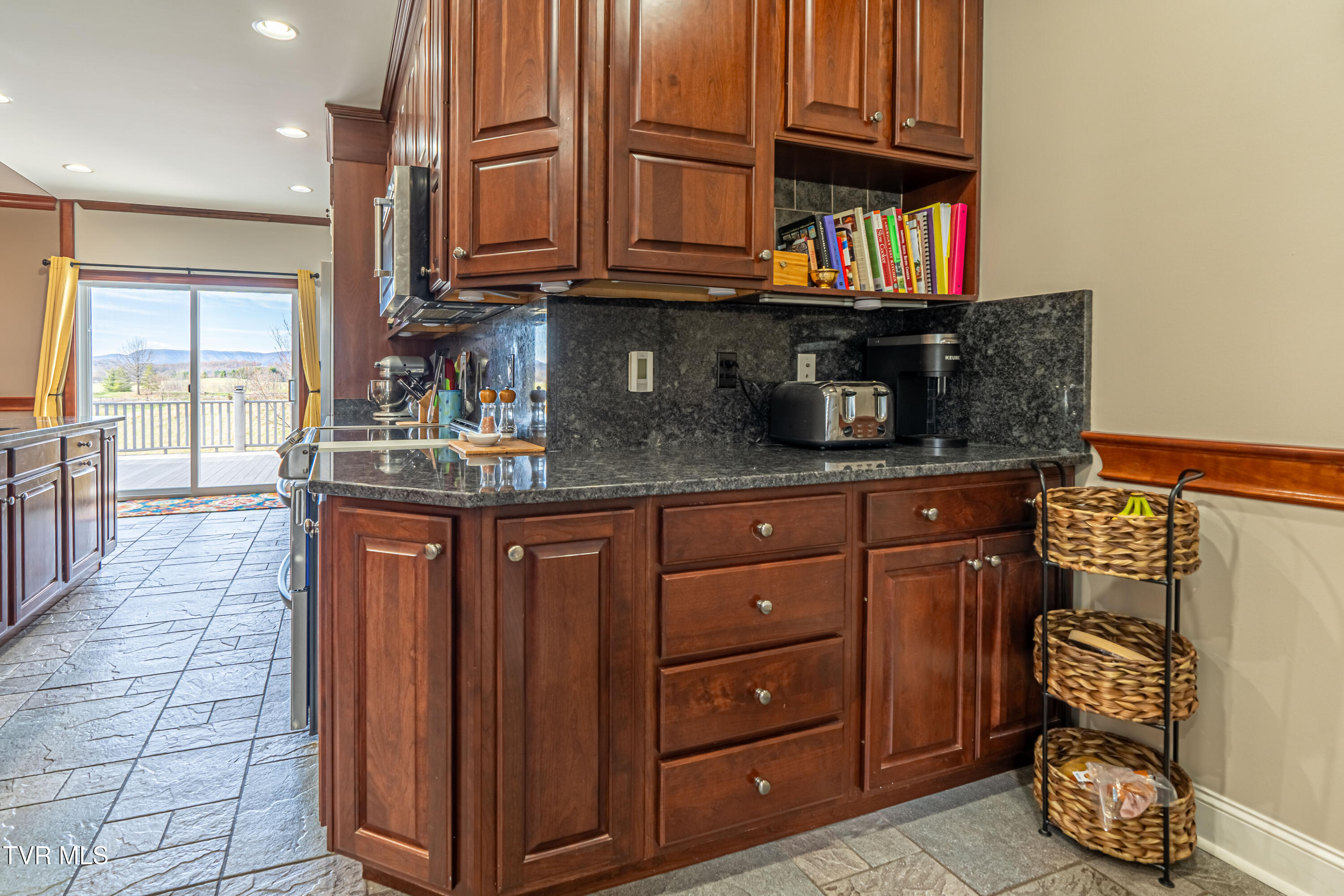 625 Locust Street, Abingdon, Virginia image 12