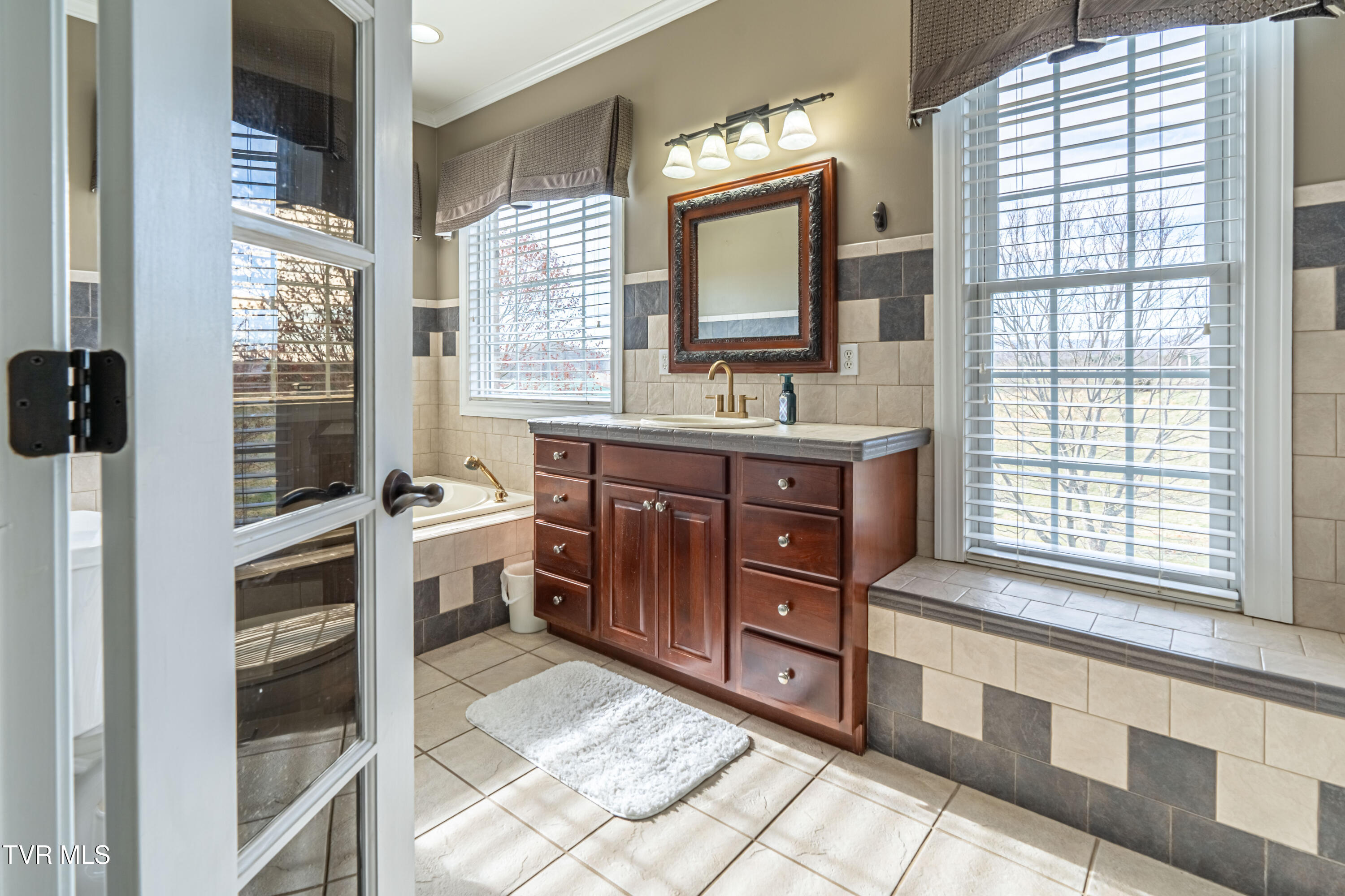 625 Locust Street, Abingdon, Virginia image 31