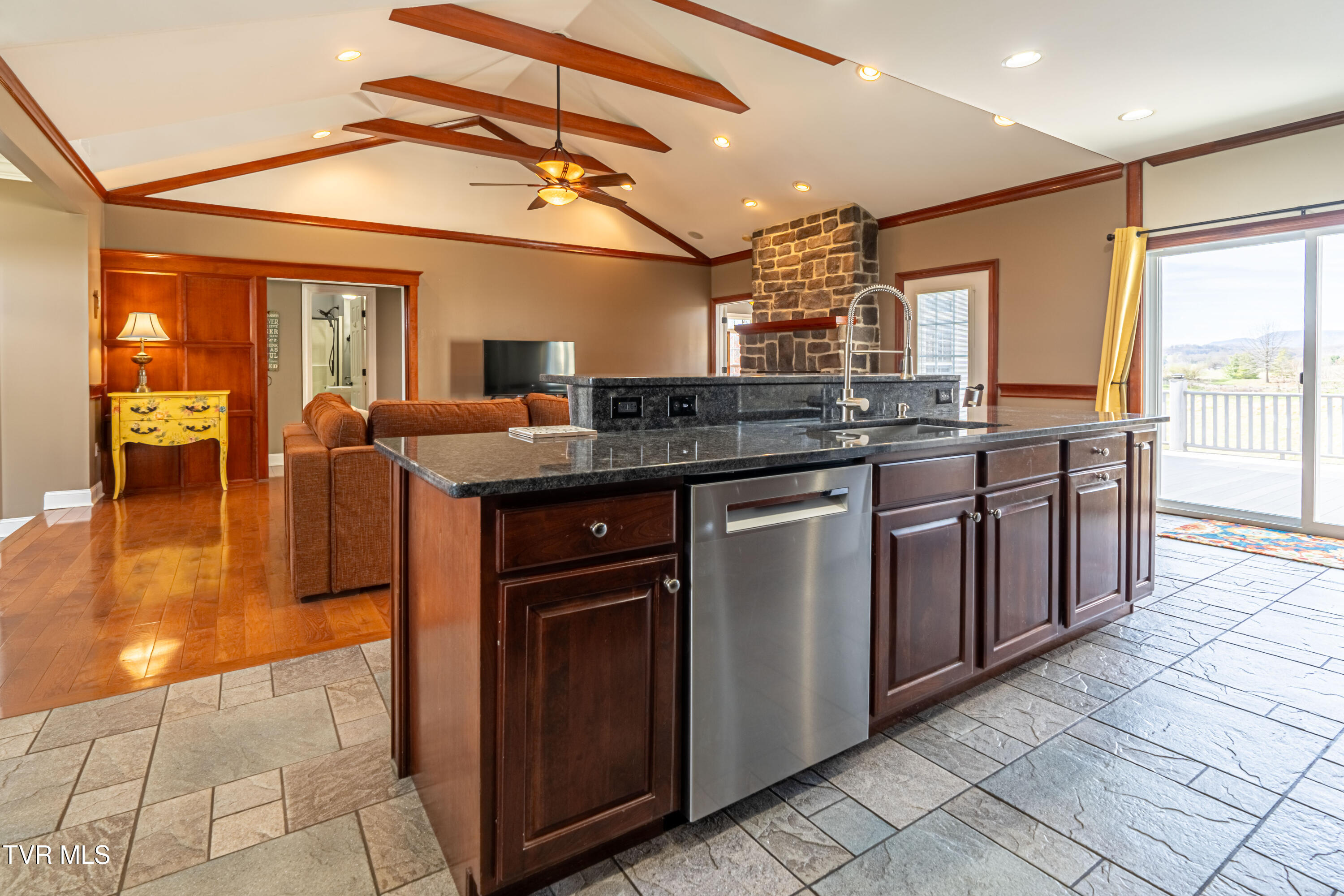 625 Locust Street, Abingdon, Virginia image 14