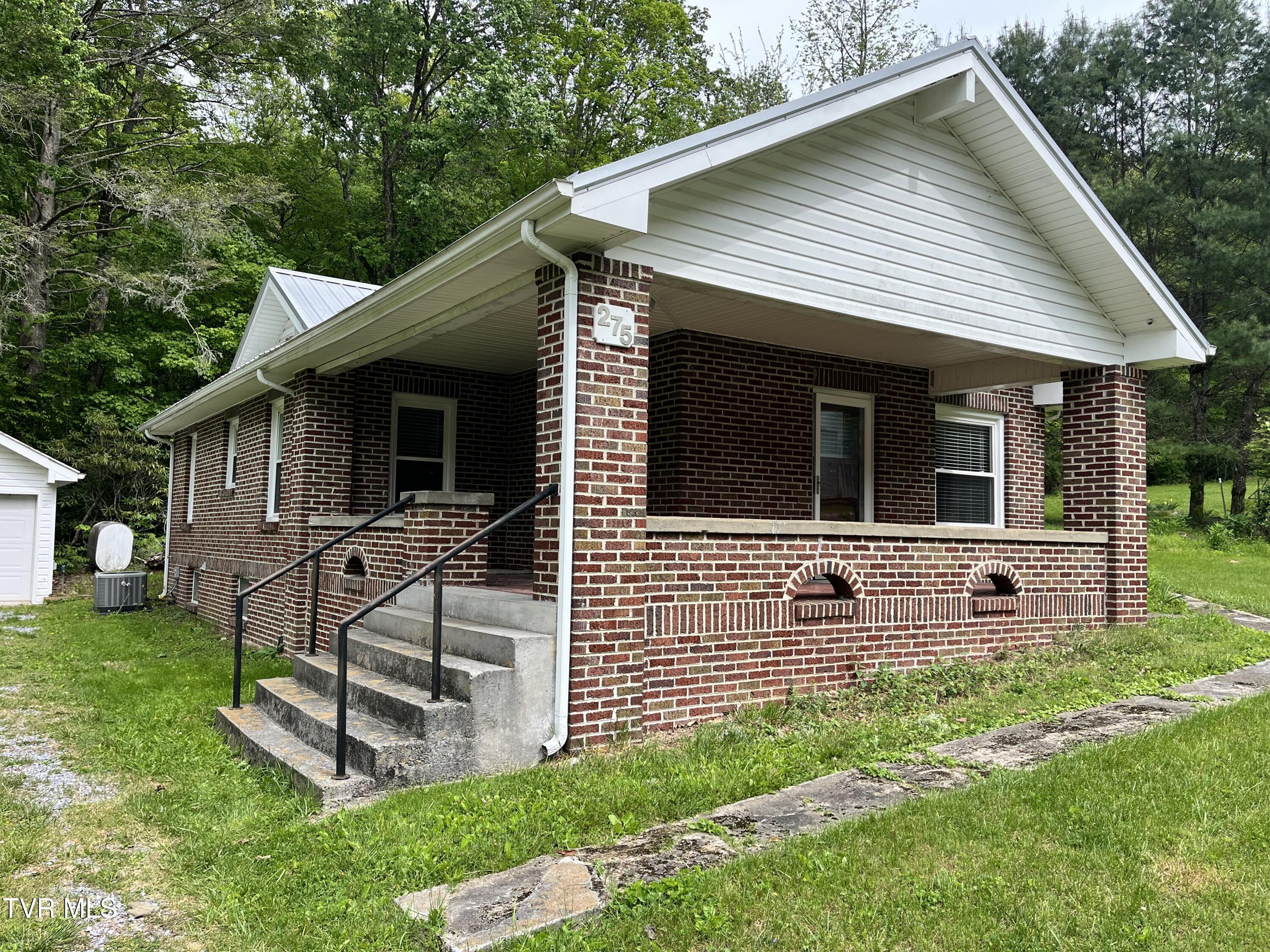 275 Tiger Creek Road