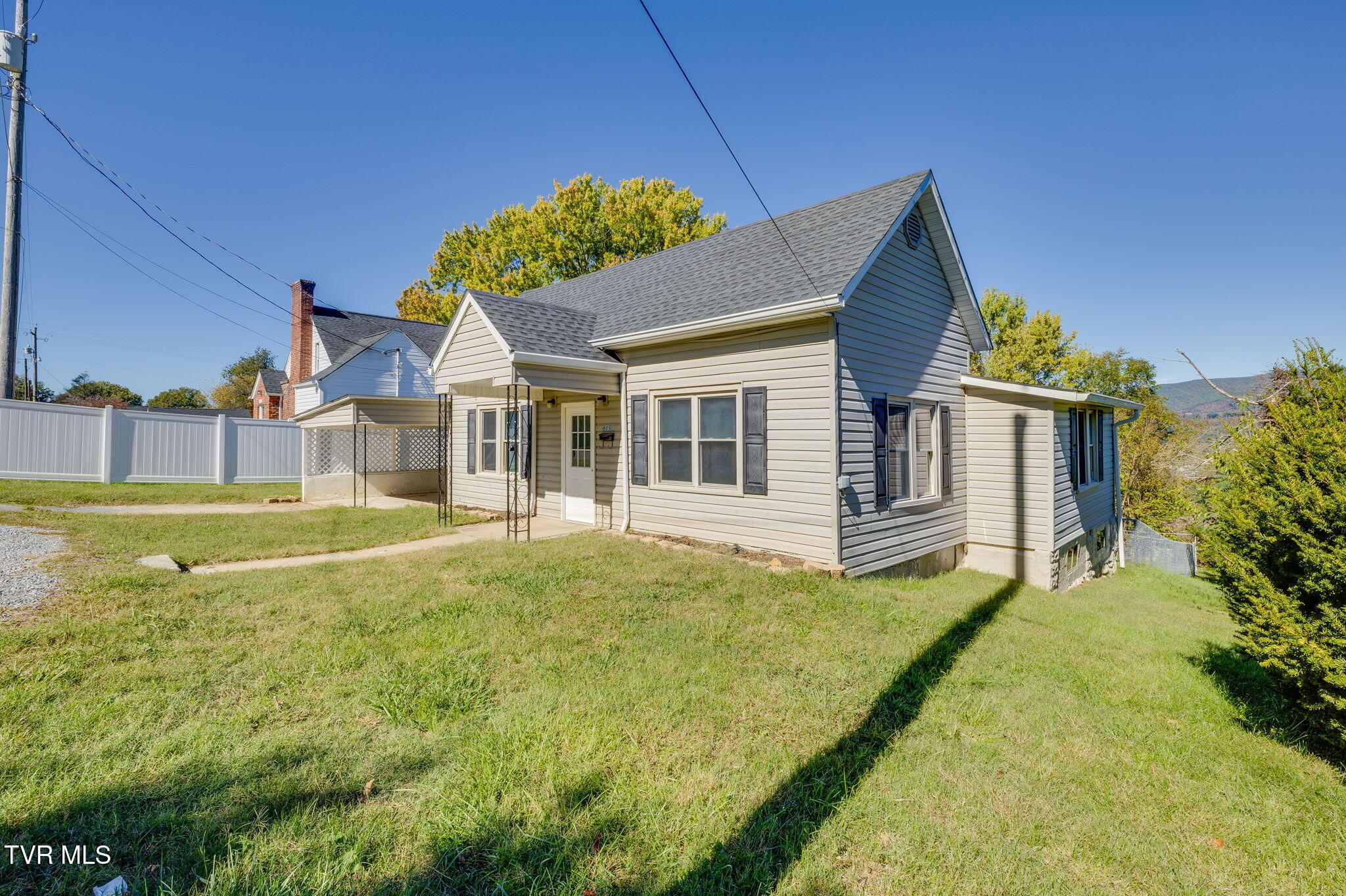 613 Linden Avenue