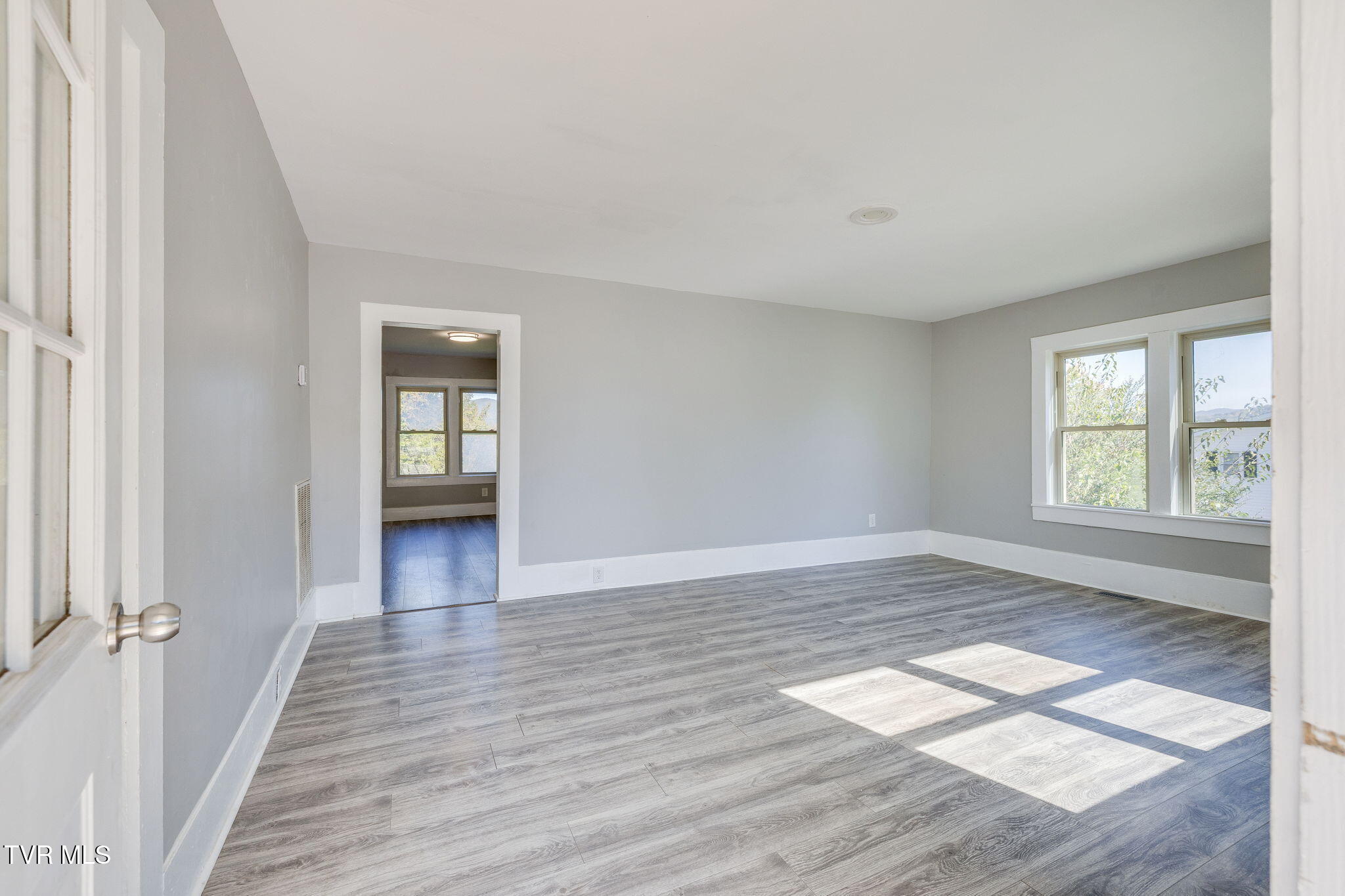 613 Linden Avenue