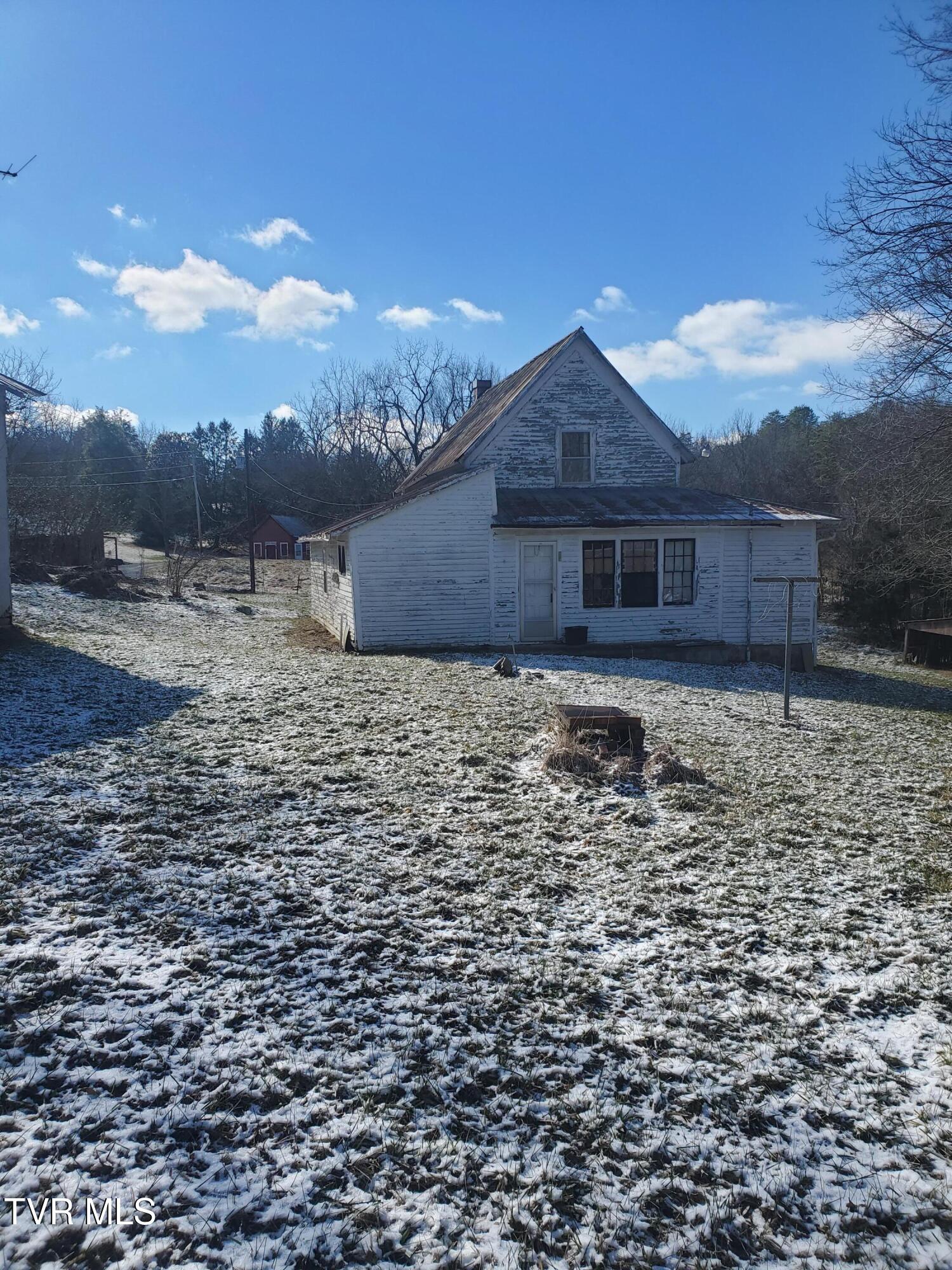 1110 Rocky Way Road, Del Rio, Tennessee image 7