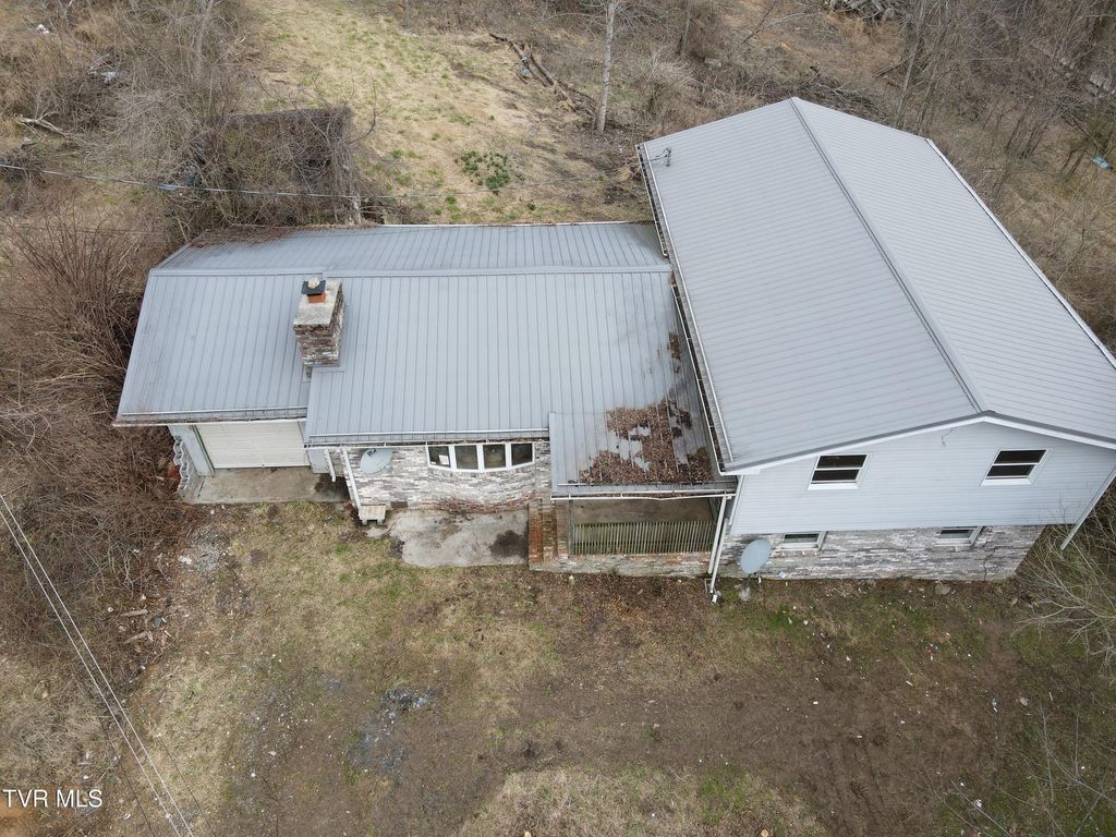 Photo of 324 Ocoonita Road, Jonesville, VA 24263 (MLS # 9989256)