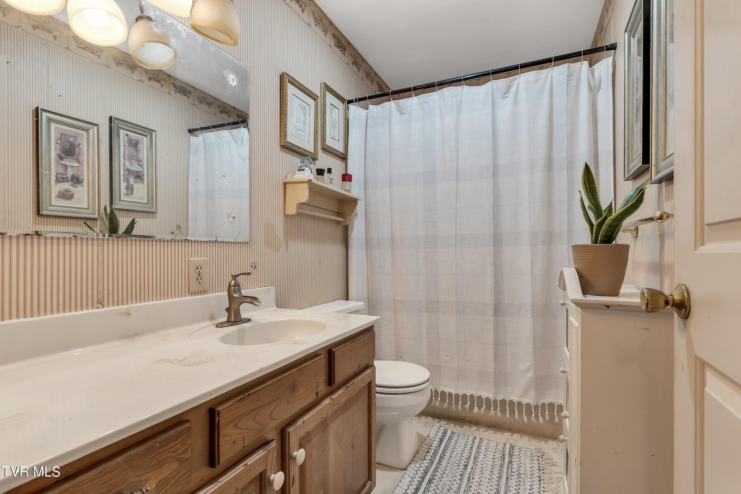 135 Minton Hollow Road, Elizabethton, Tennessee image 39