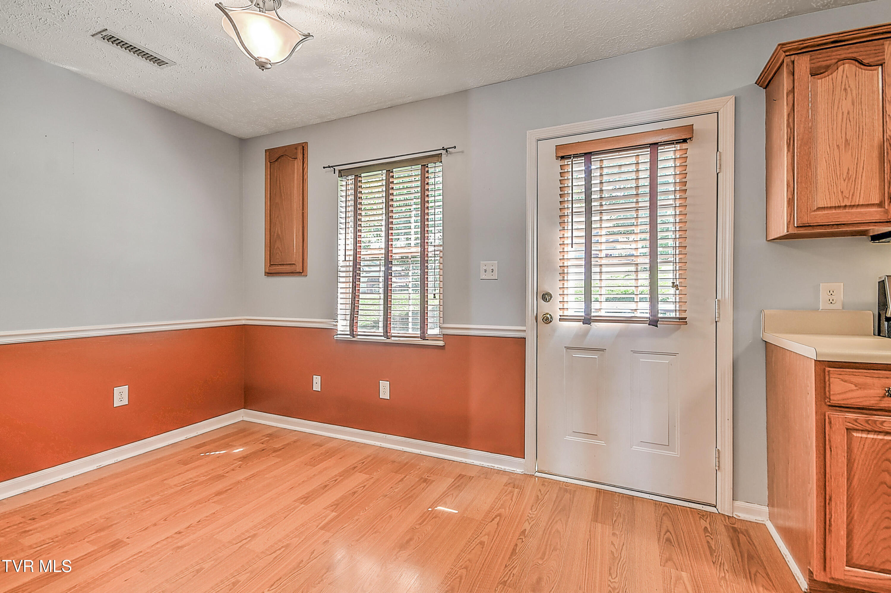 210 Spring Street #B4, Blountville, Tennessee image 14