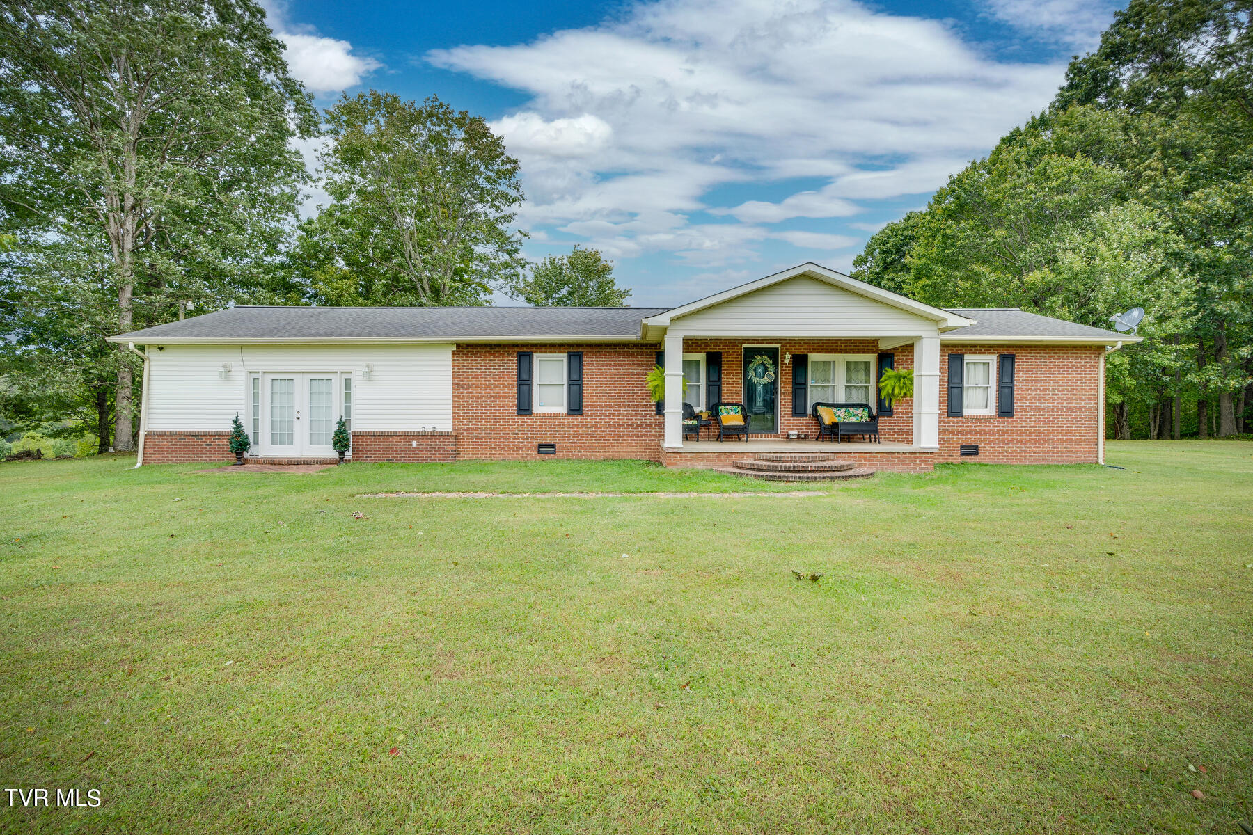 5596 Twin Springs Rd Rd, Dungannon, Virginia image 1