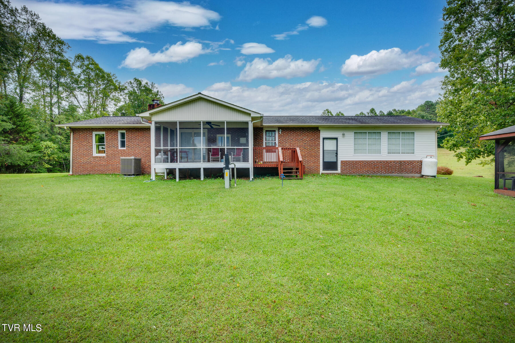 5596 Twin Springs Rd Rd, Dungannon, Virginia image 27