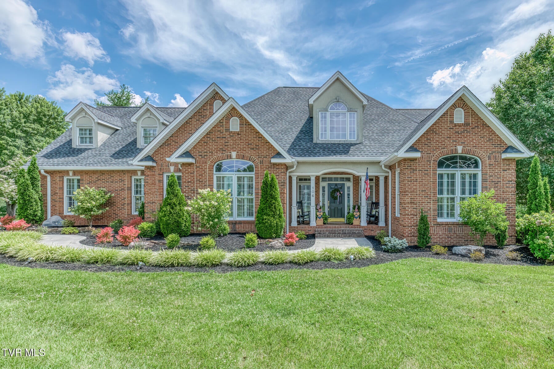 106 Wedgewood Circle