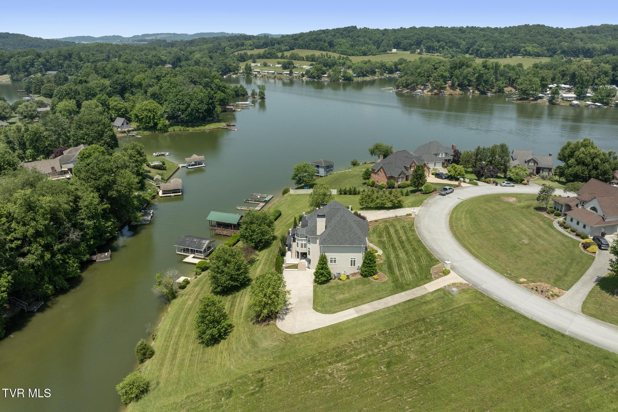 258 Cross Anchor Place, Piney Flats, Tennessee image 37