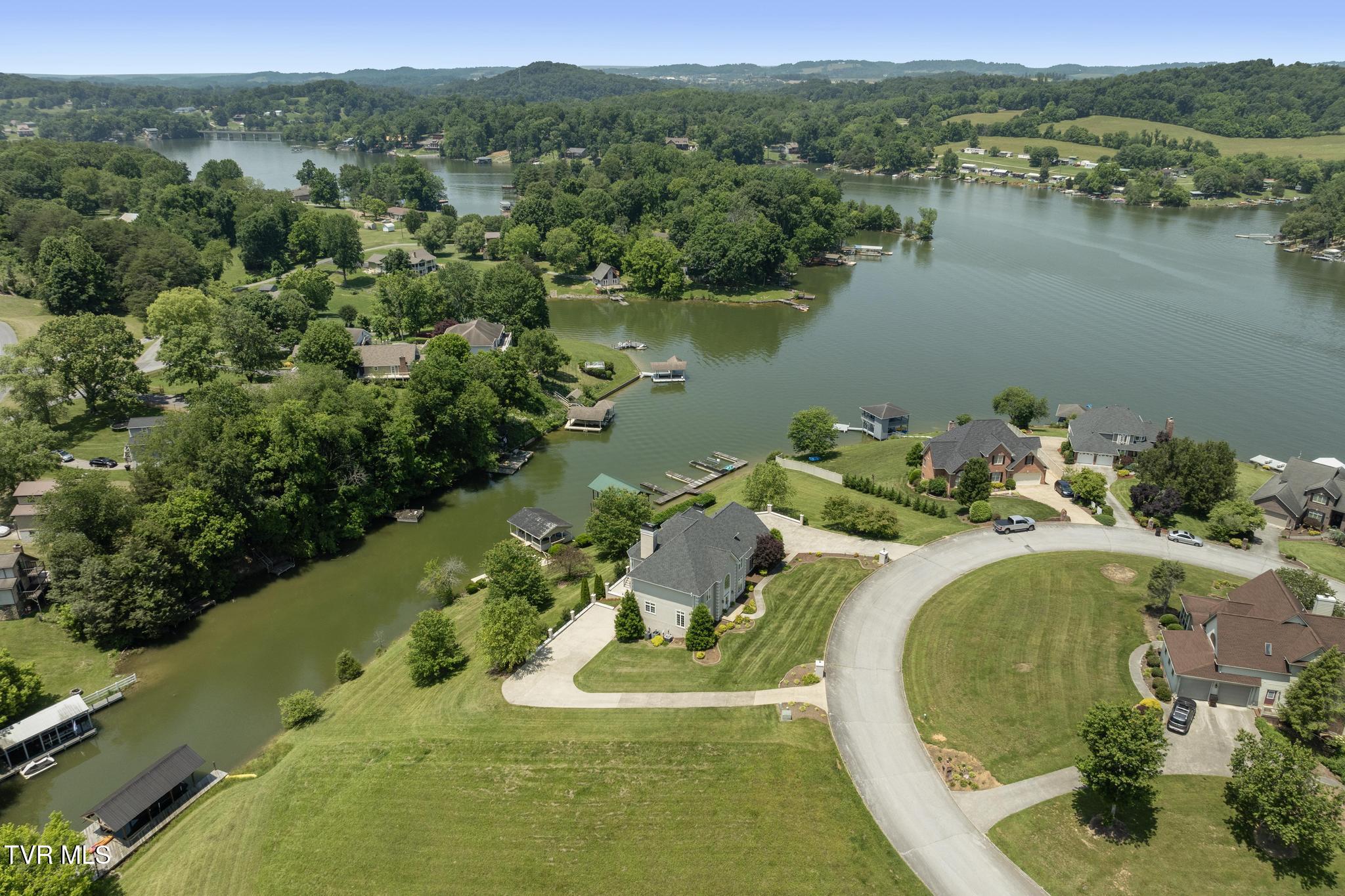 258 Cross Anchor Place, Piney Flats, Tennessee image 31