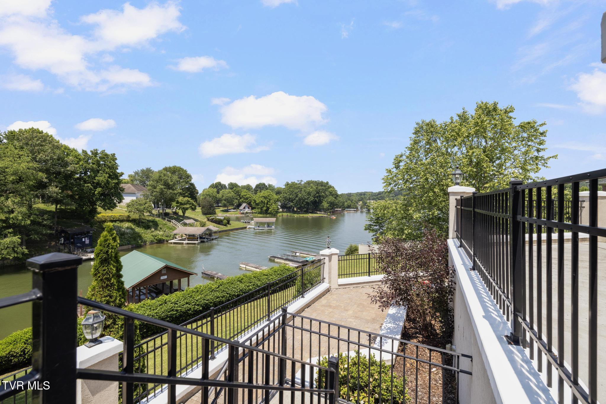258 Cross Anchor Place, Piney Flats, Tennessee image 34