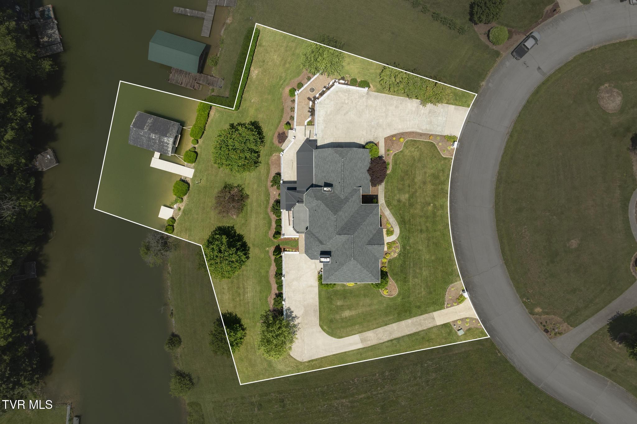 258 Cross Anchor Place, Piney Flats, Tennessee image 17