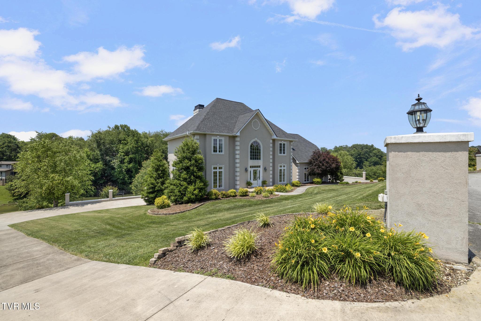 258 Cross Anchor Place, Piney Flats, Tennessee image 4