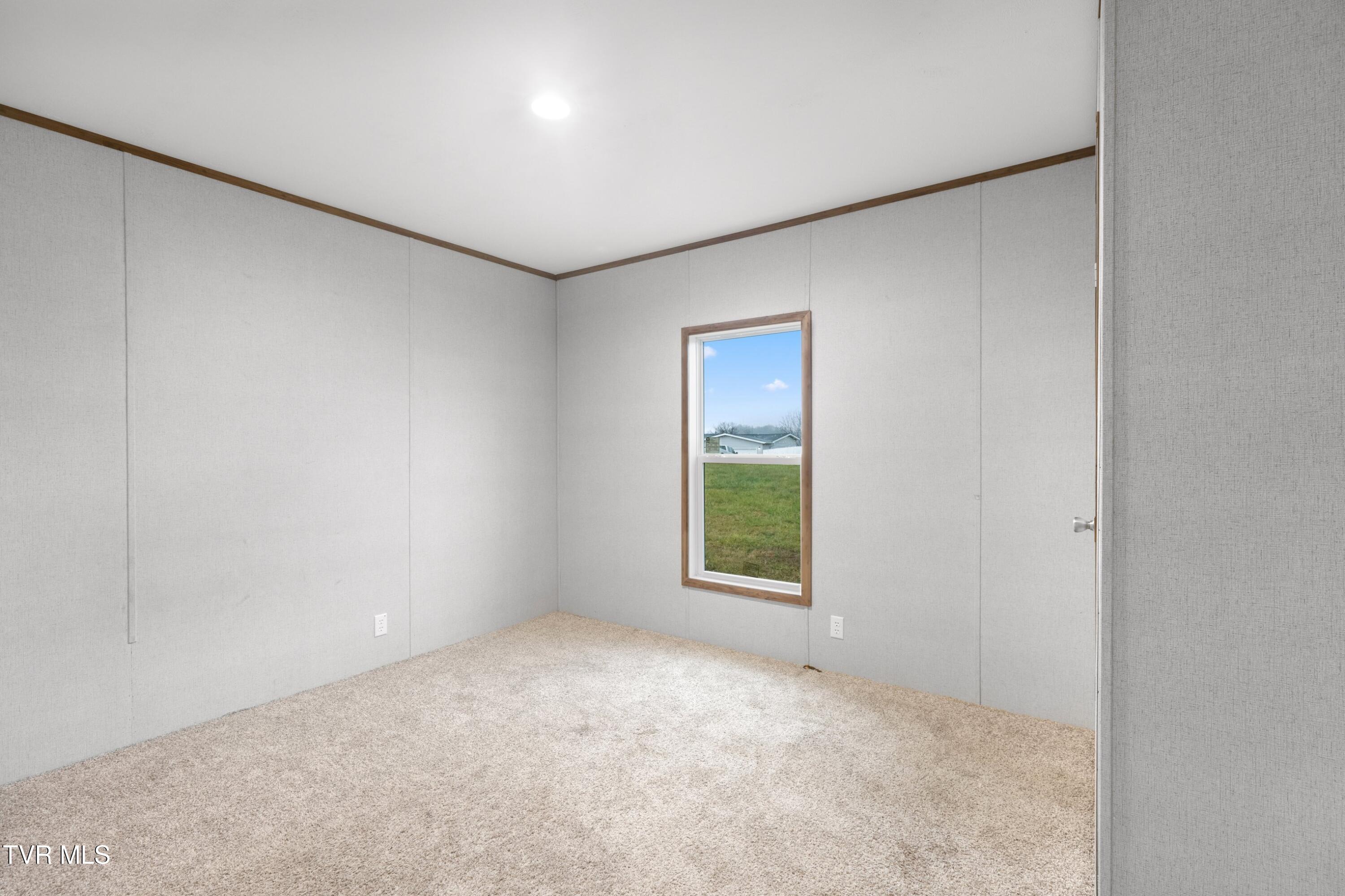 111 Elaine Drive, Tazewell, Tennessee image 13