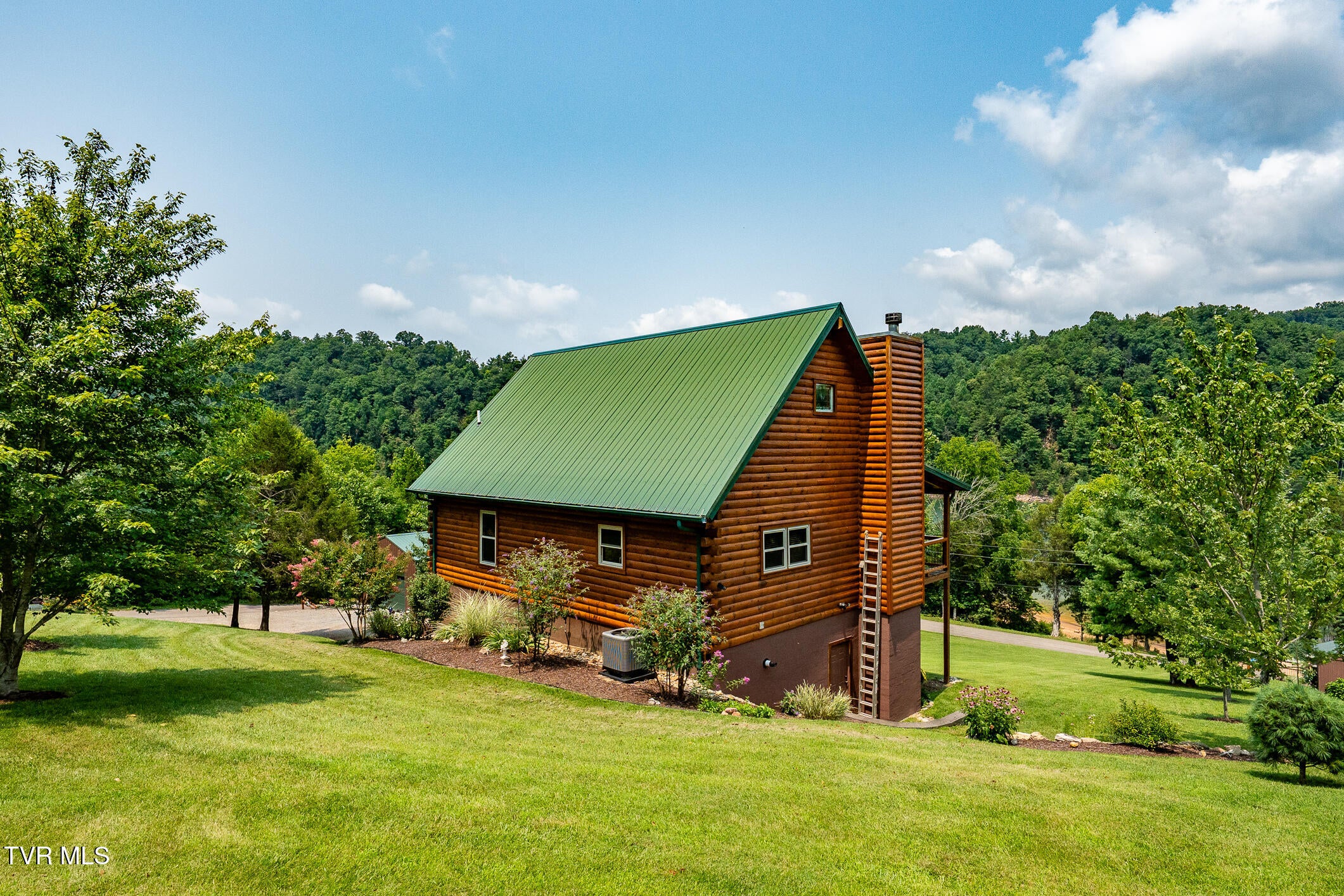 2288 Norris Hollow Road