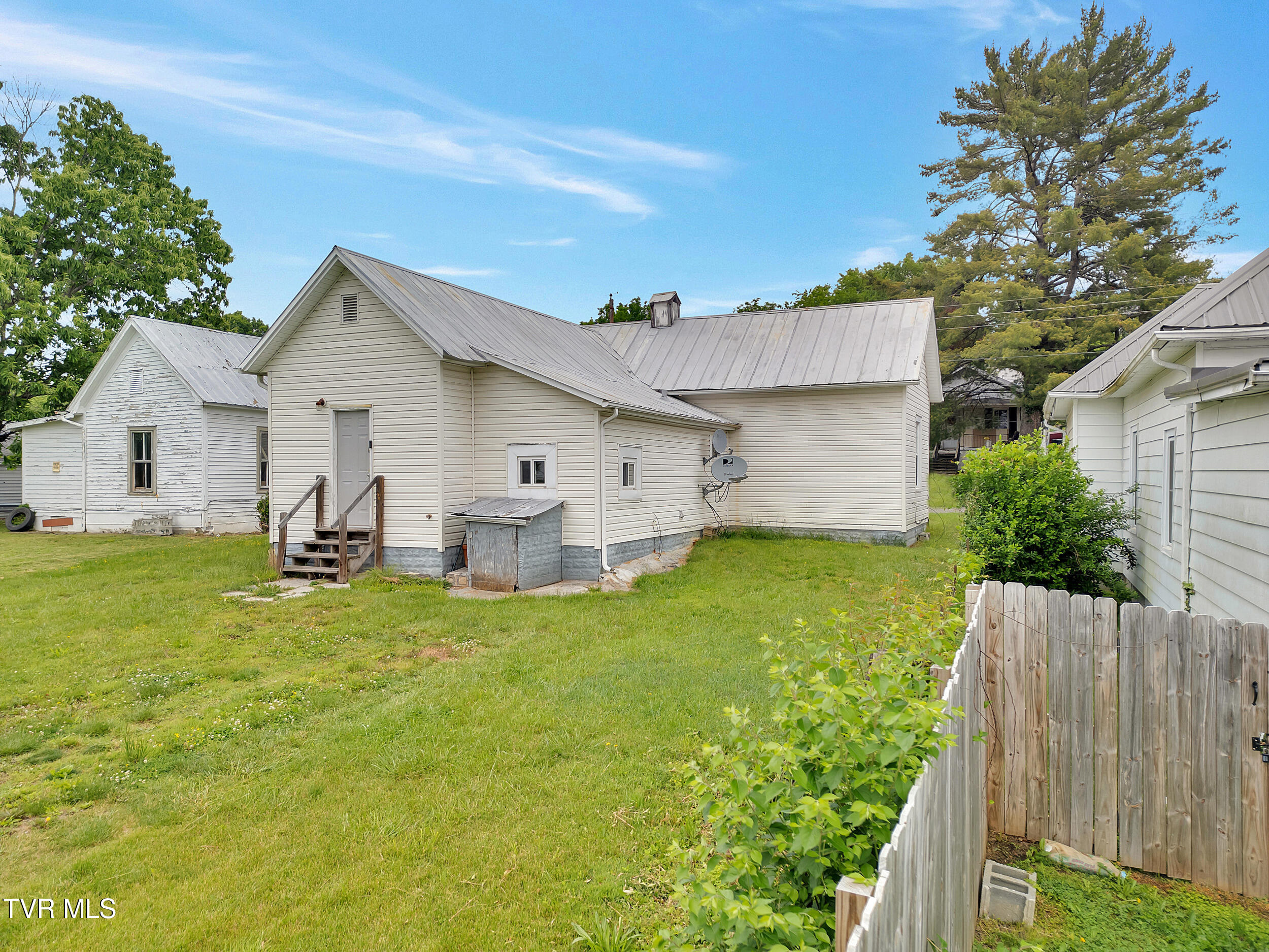 382 Texas Avenue, Bristol, Virginia image 5