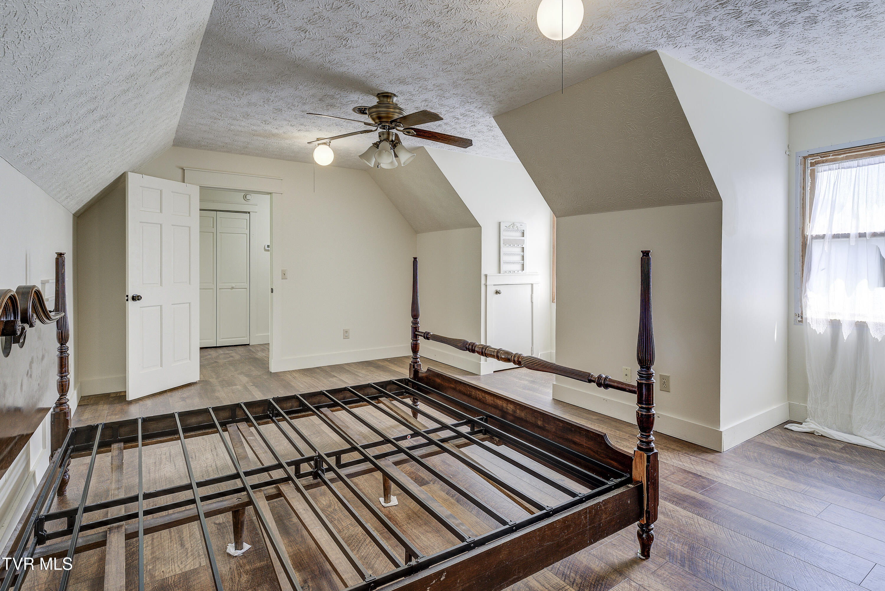 715 Powder Branch Road, Elizabethton, Tennessee image 36