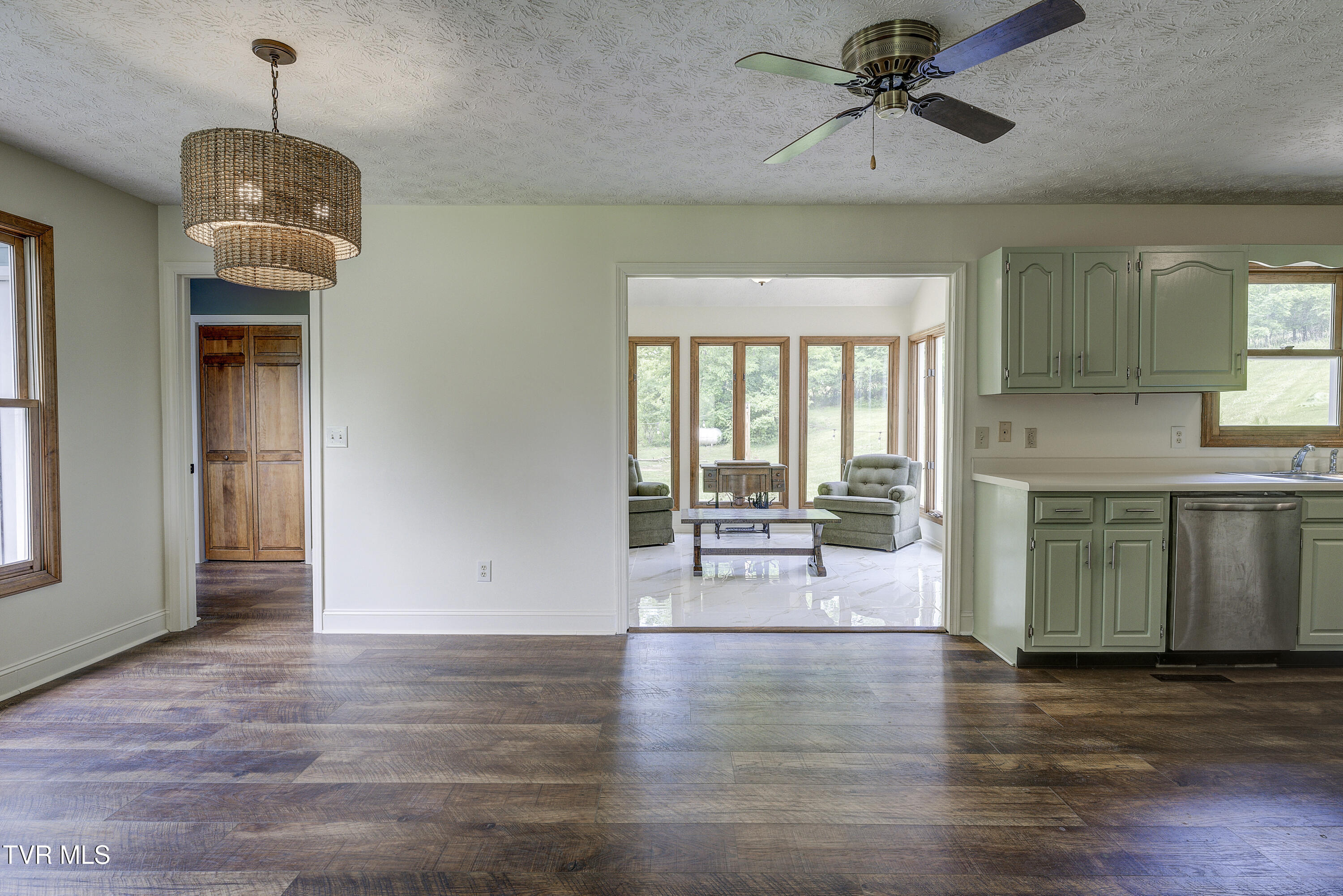 715 Powder Branch Road, Elizabethton, Tennessee image 17