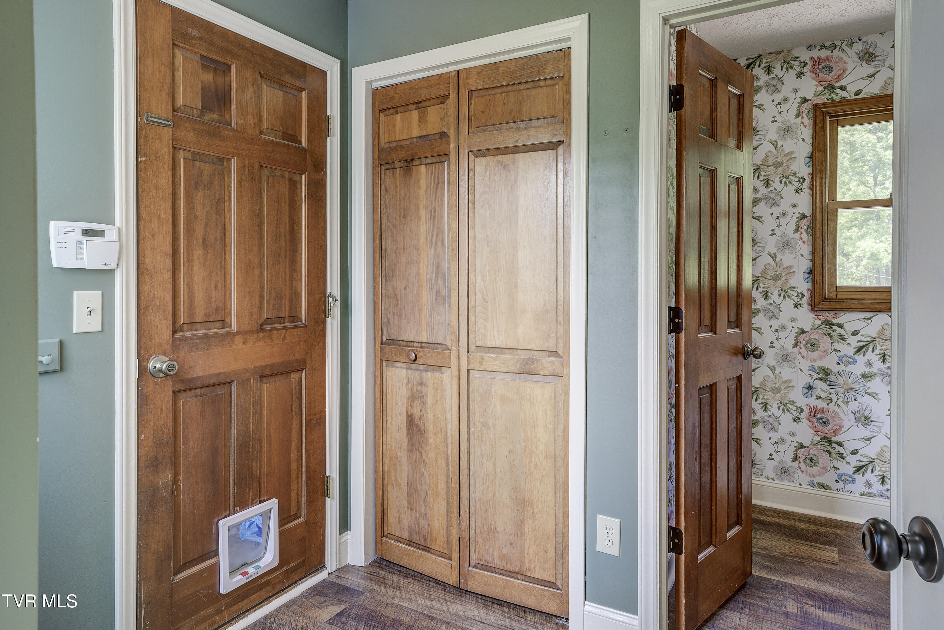 715 Powder Branch Road, Elizabethton, Tennessee image 24