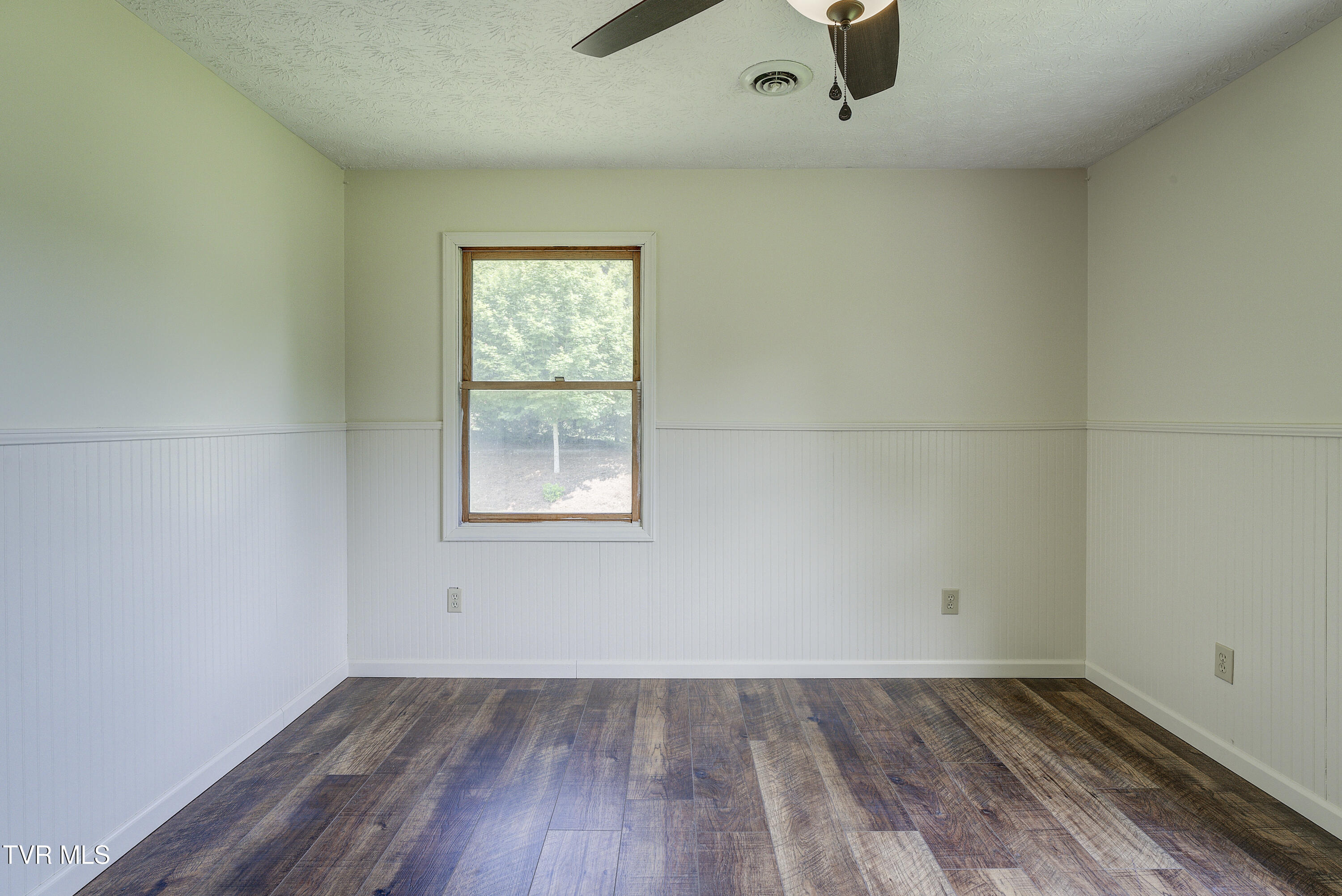 715 Powder Branch Road, Elizabethton, Tennessee image 40