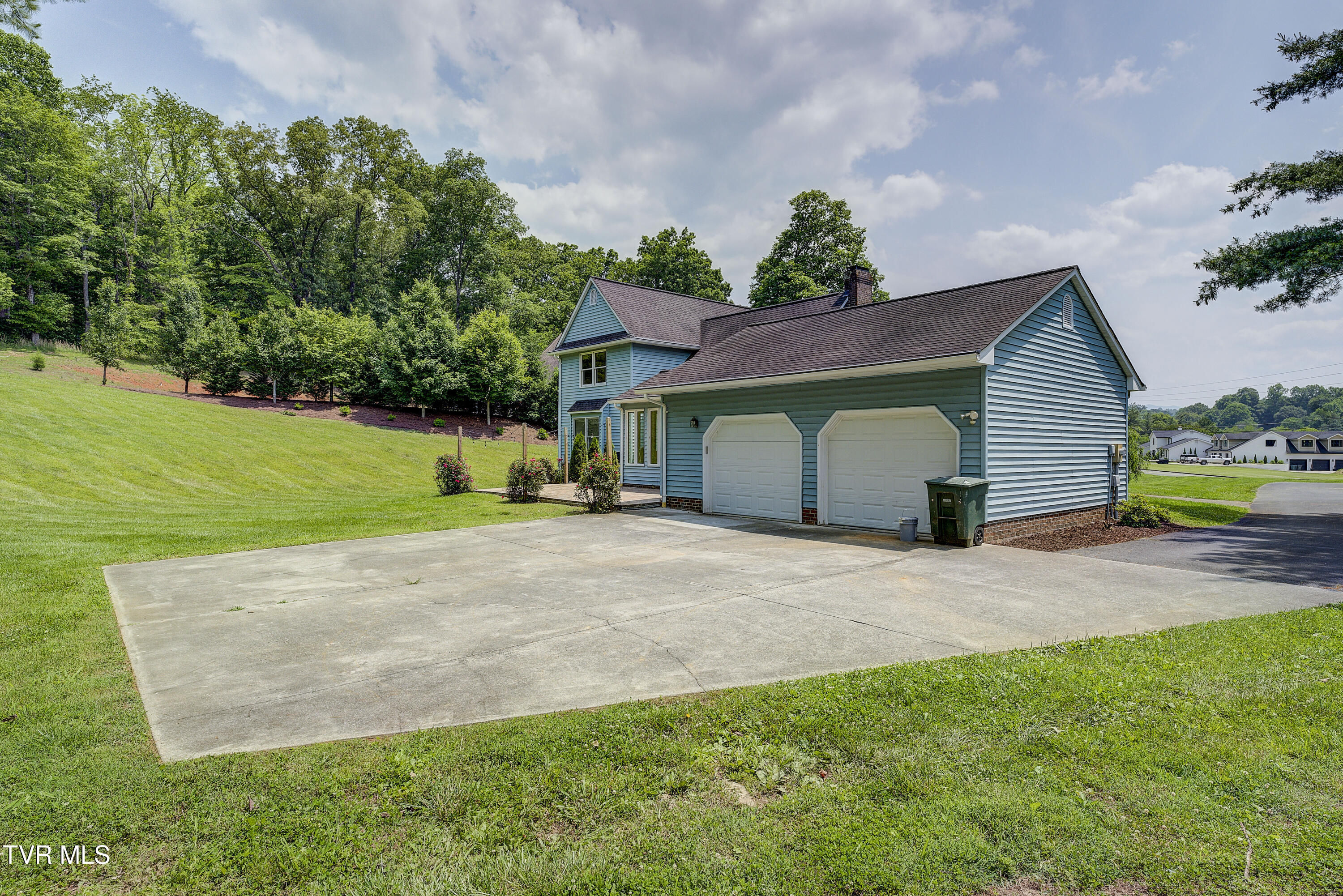 715 Powder Branch Road, Elizabethton, Tennessee image 6