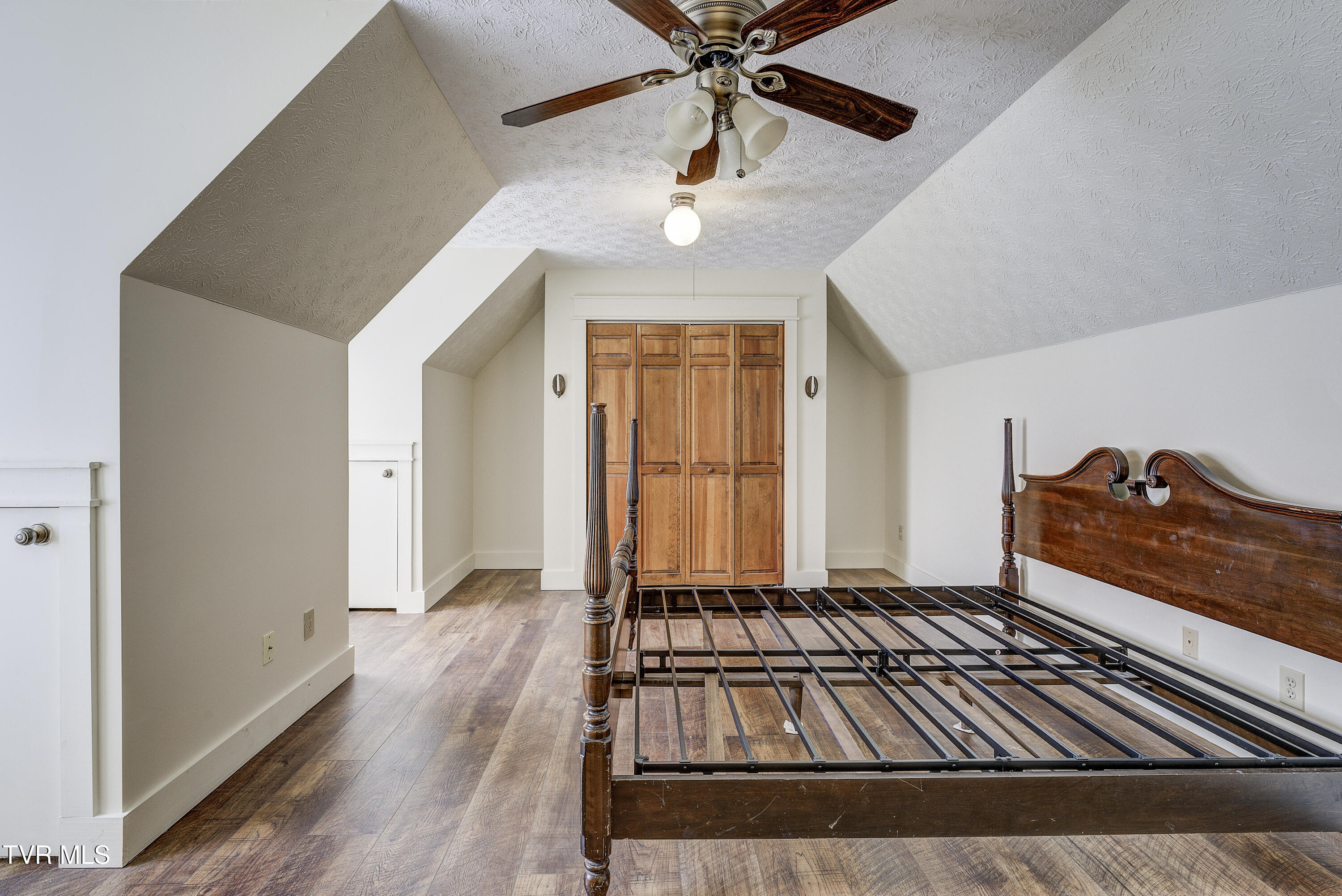 715 Powder Branch Road, Elizabethton, Tennessee image 35