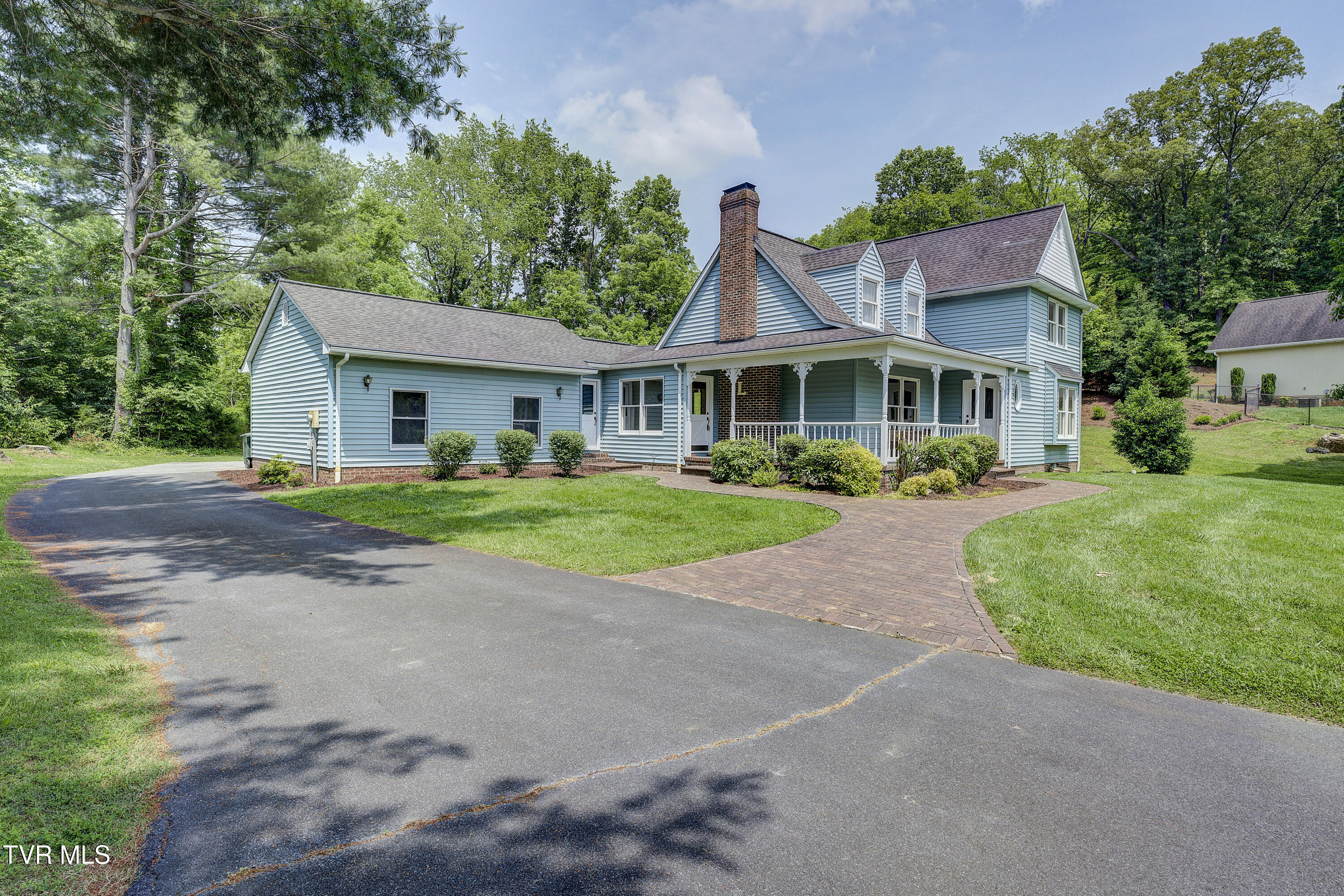 715 Powder Branch Road, Elizabethton, Tennessee image 4