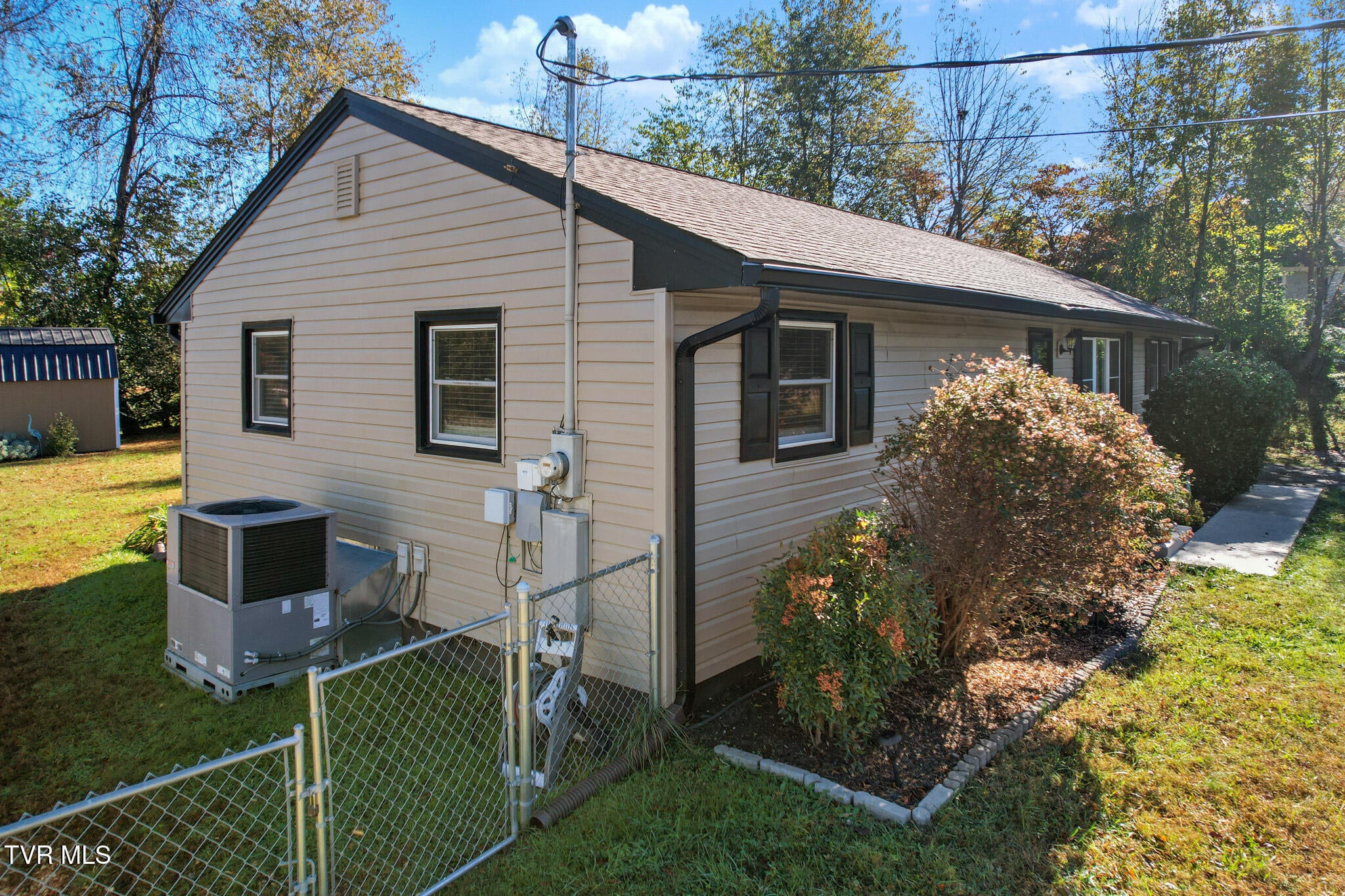 102 Tanglewood Drive