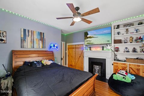 Tiny photo for 408 Main Street, Greeneville, TN 37745 (MLS # 9980319)