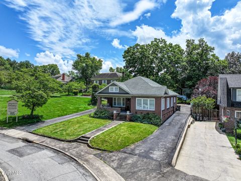 Tiny photo for 408 Main Street, Greeneville, TN 37745 (MLS # 9980319)
