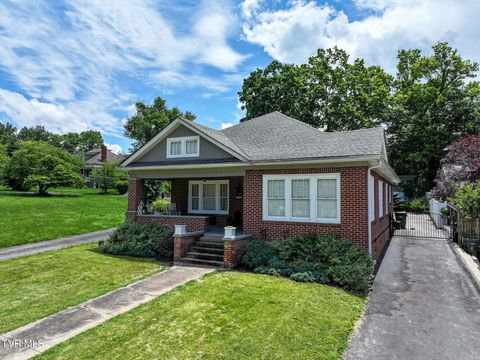 Tiny photo for 408 Main Street, Greeneville, TN 37745 (MLS # 9980319)