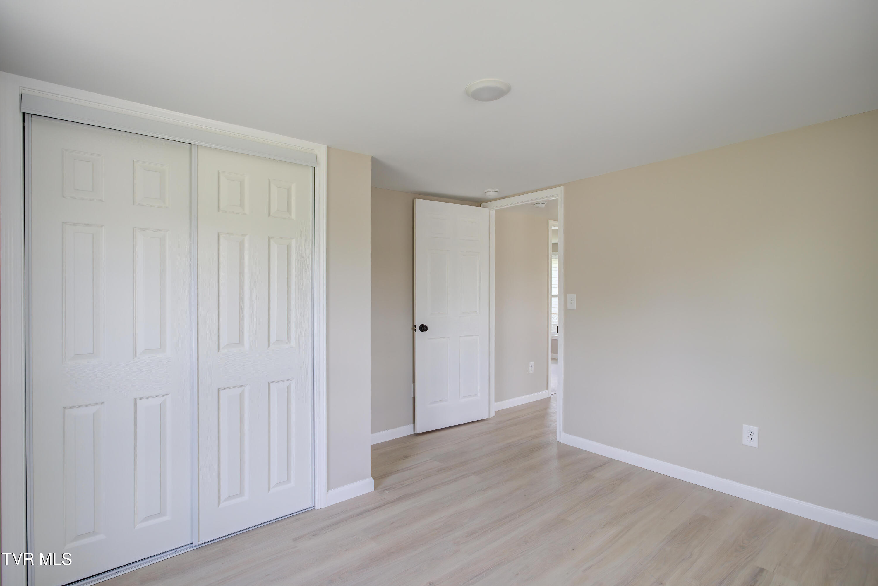 2304 Ashwood Ave Avenue, Kingsport, Tennessee image 11