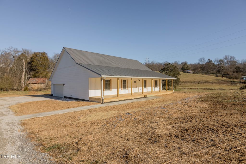 Photo of 350 Possum Creek Road, Greeneville, TN 37743 (MLS # 9989311)