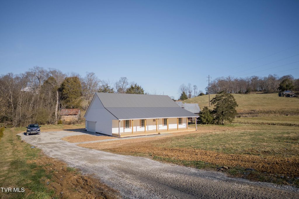 Photo of 350 Possum Creek Road, Greeneville, TN 37743 (MLS # 9989311)