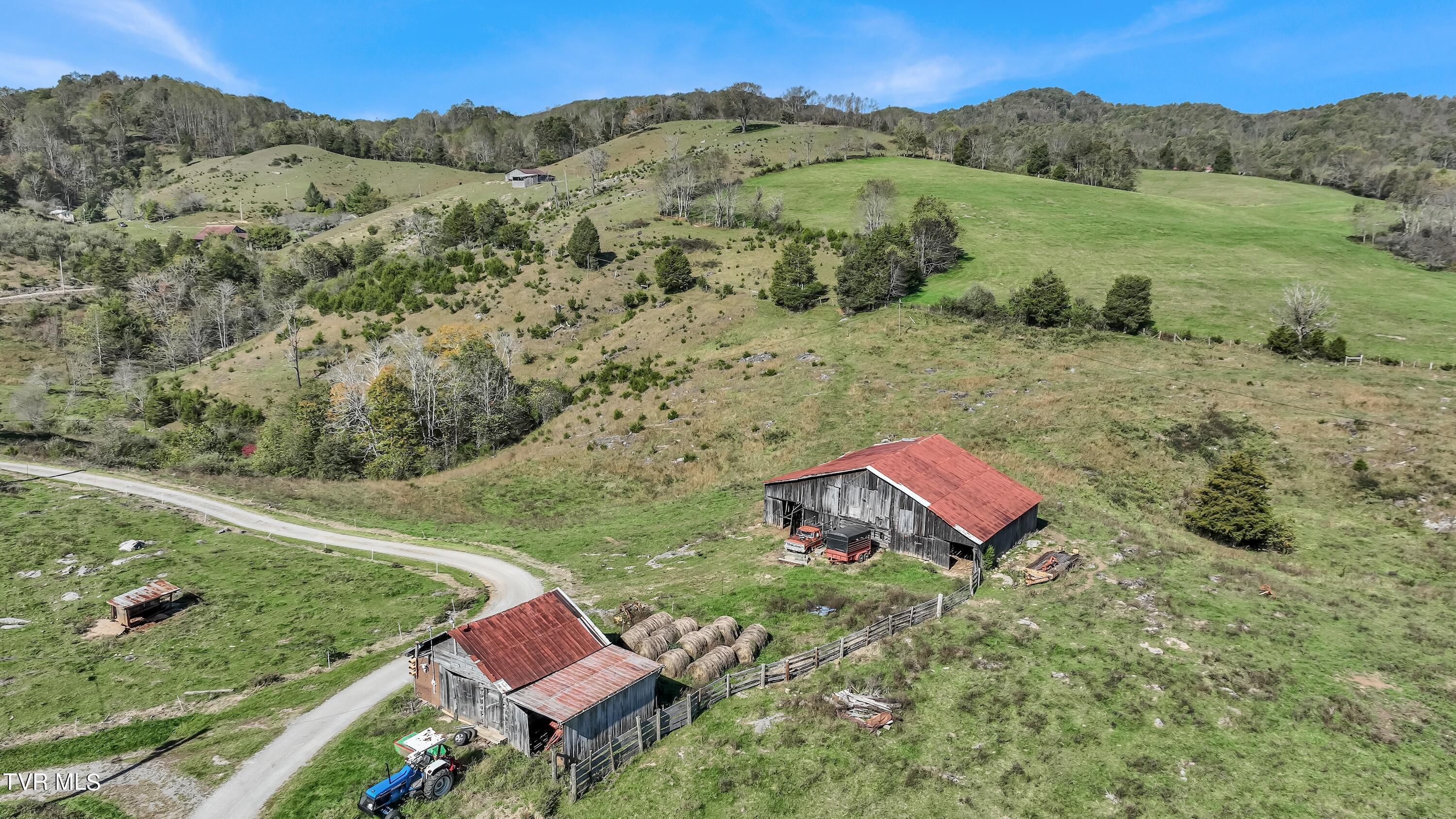 141 Pumplog Hollow, Castlewood, Virginia image 19