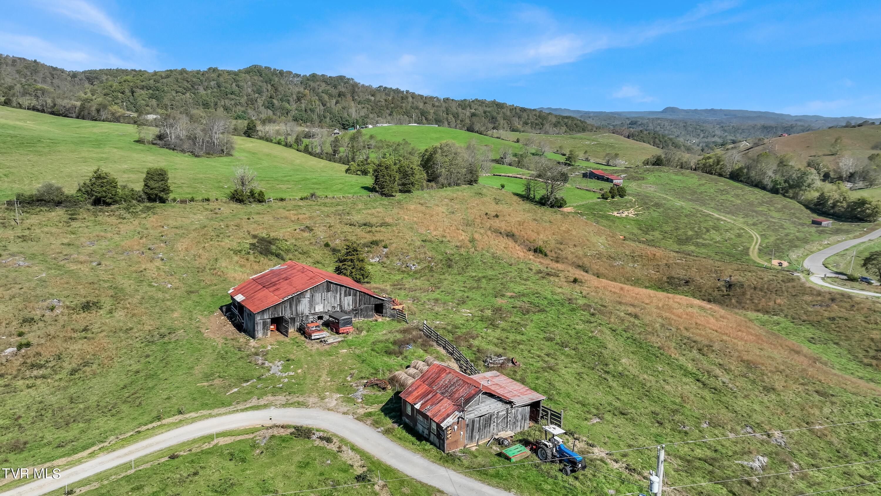141 Pumplog Hollow, Castlewood, Virginia image 18